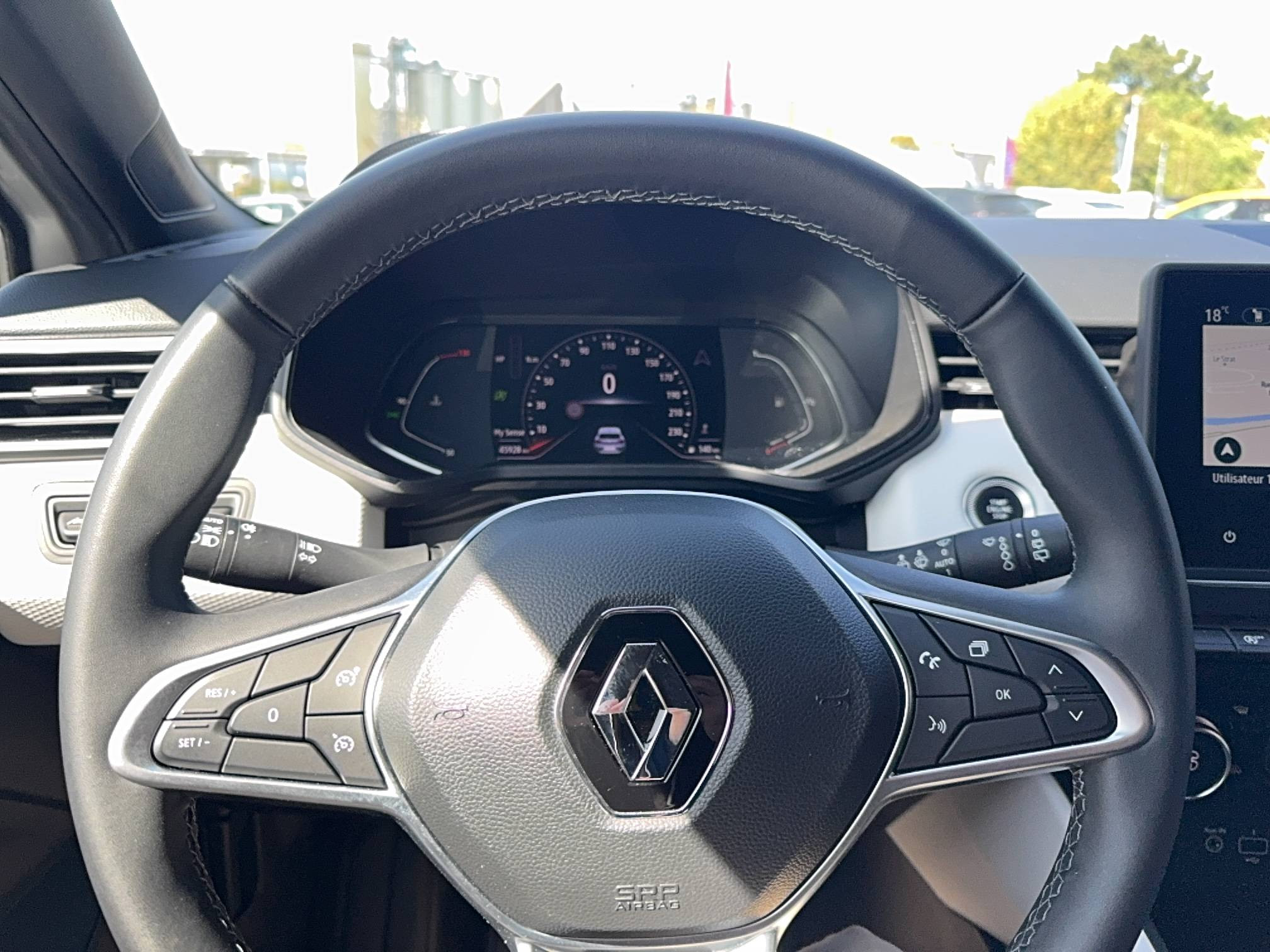 Vente en ligne Renault Clio 5 Clio TCe 140 au prix de 16 490 €