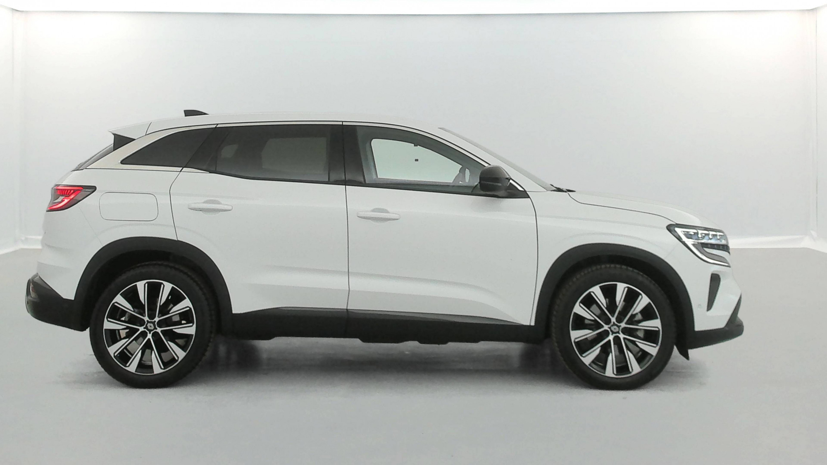 Vente en ligne Renault Austral  E-Tech hybrid 200 au prix de 27 990 €