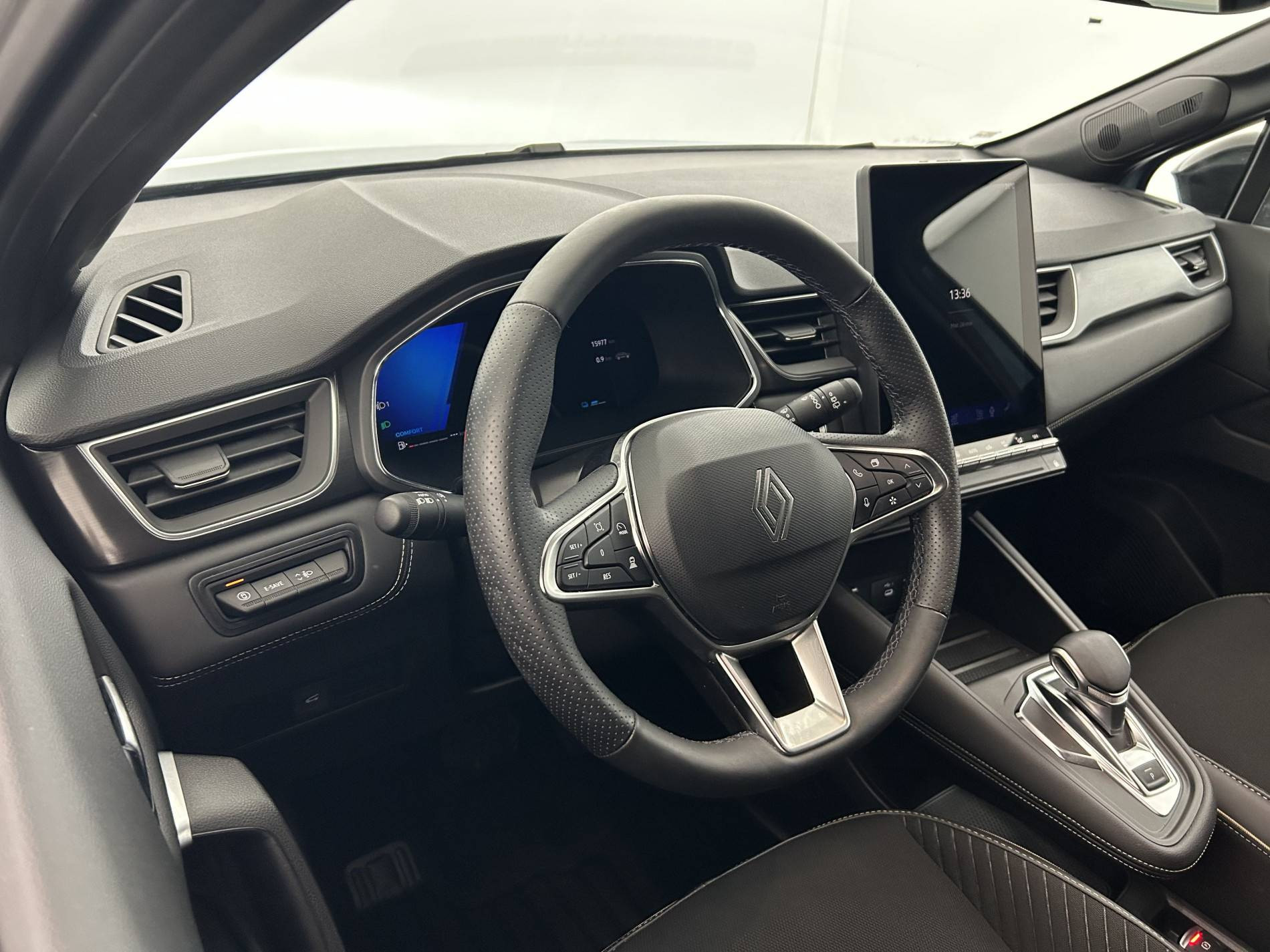 Vente en ligne Renault Symbioz  E-Tech full hybrid 145 au prix de 26 790 €