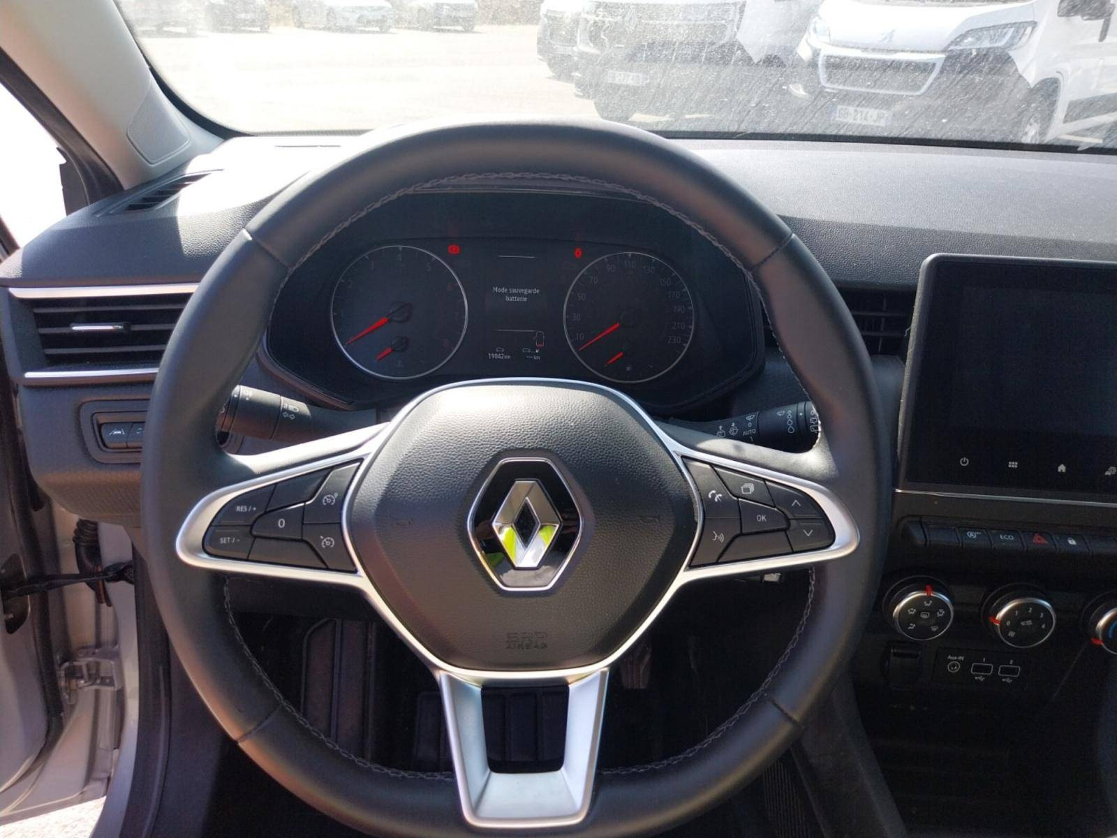 Vente en ligne Renault Clio 5 Clio TCe 90 au prix de 13 490 €