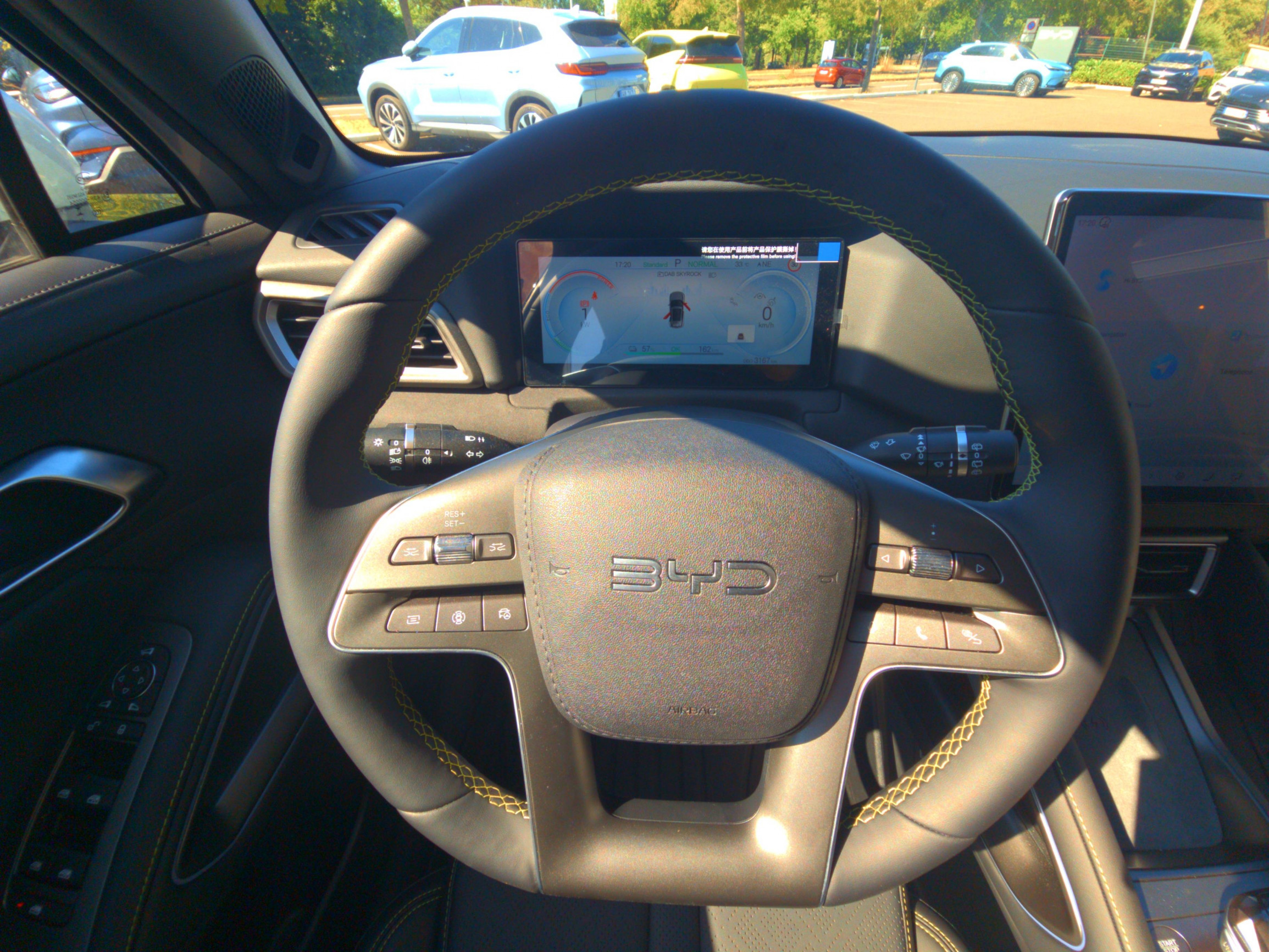 Vente en ligne Byd Atto 2  45.1 kWh 177 ch au prix de 25 990 €