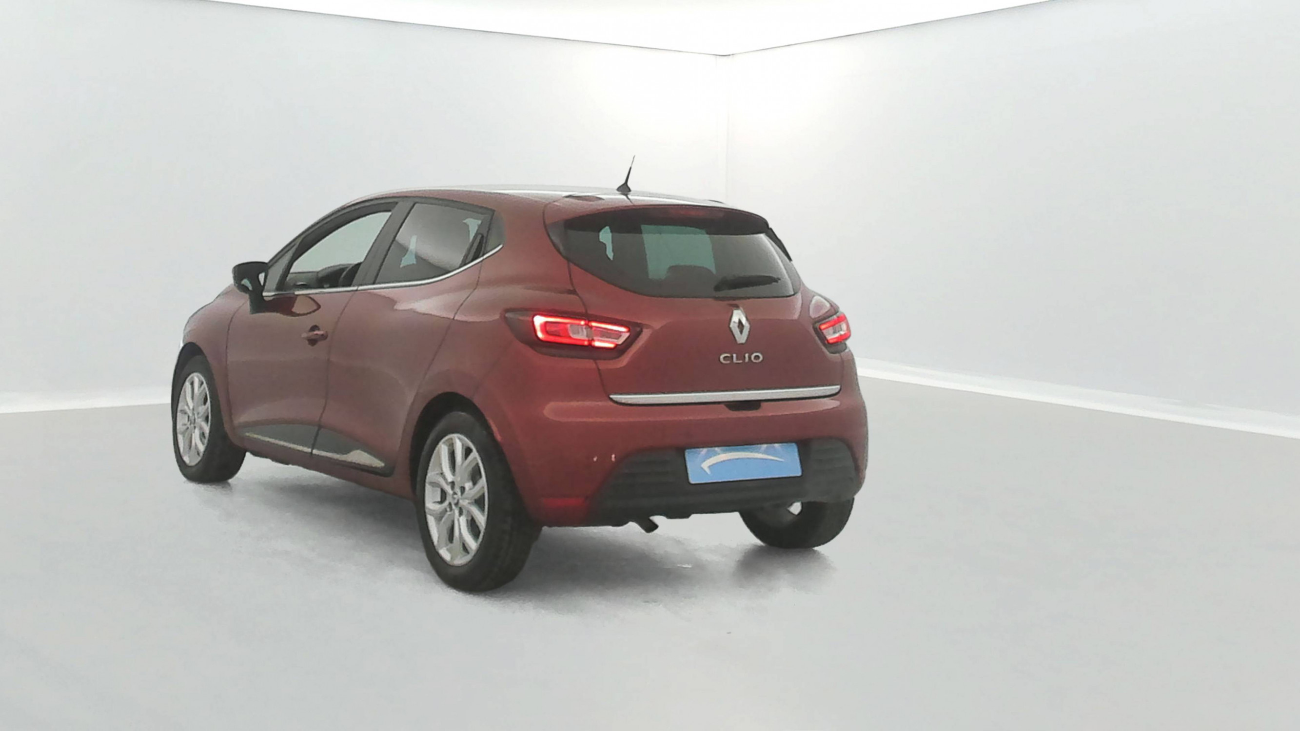 Vente en ligne Renault Clio 4 Clio TCe 90 au prix de 11 990 €