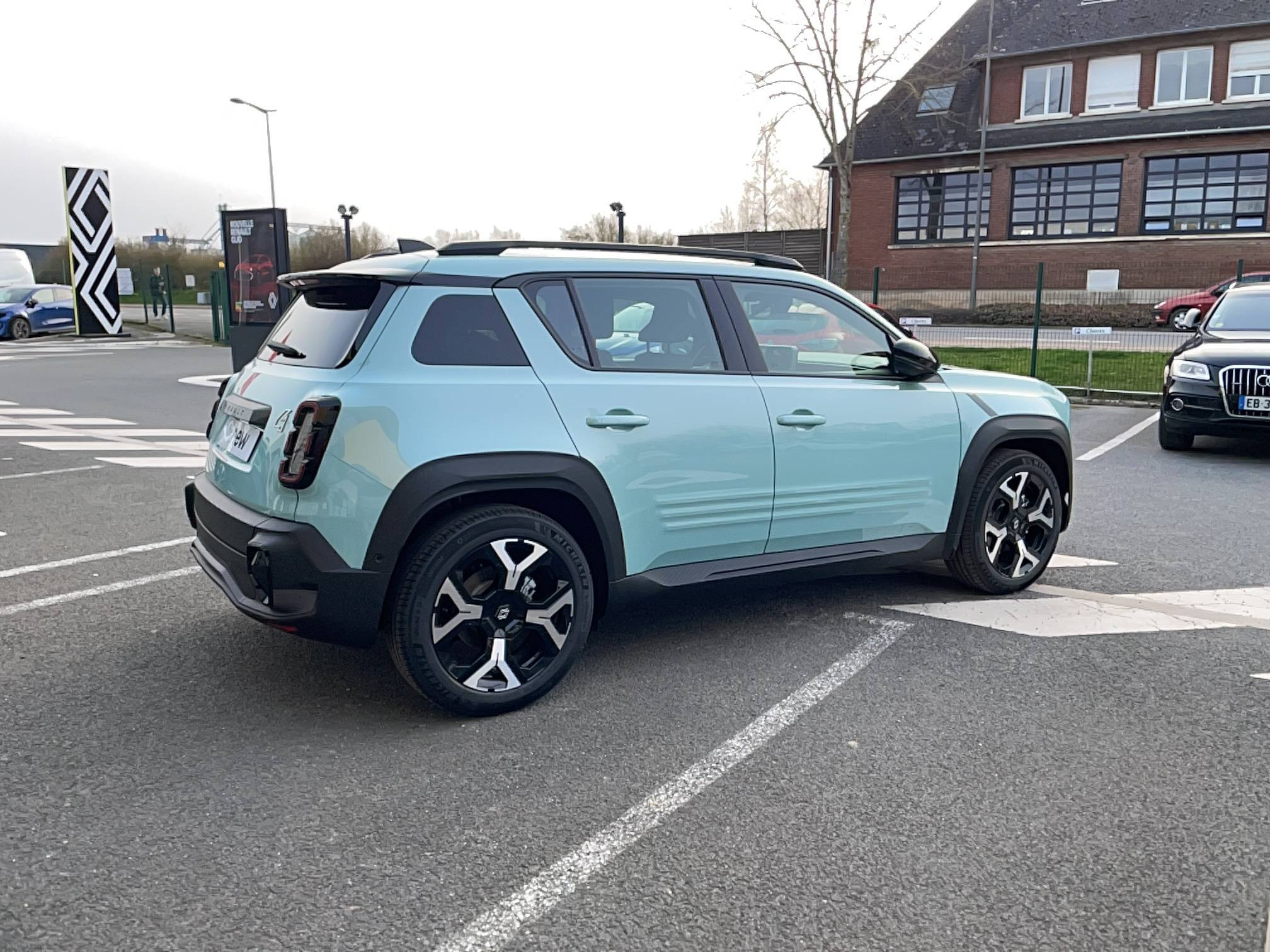 Renault R4 E-Tech  150 ch autonomie confort occasion de 2026 en vente à Argentan