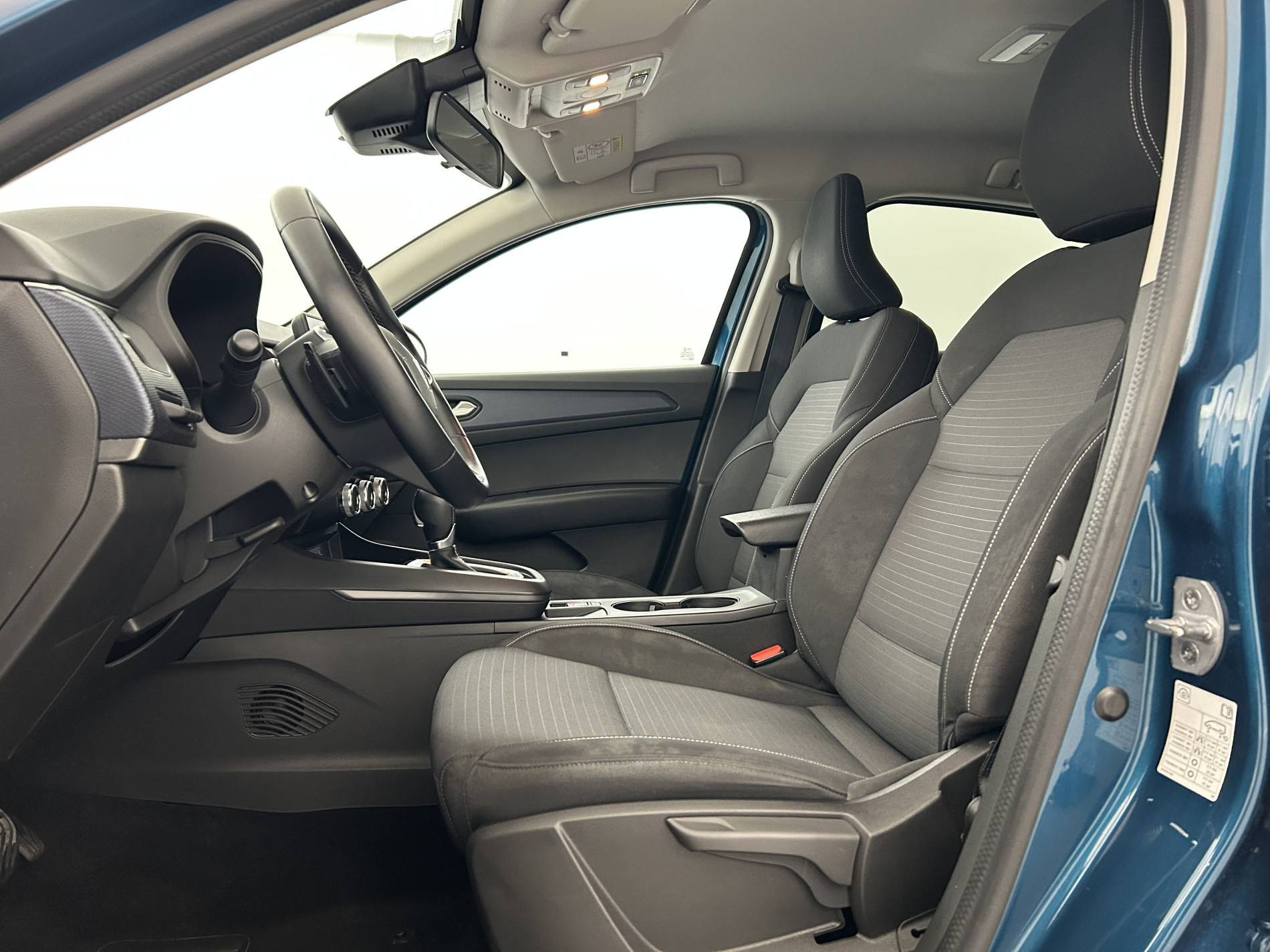Vente en ligne Renault Arkana  mild hybrid 140 EDC FAP - 22 au prix de 17 490 €