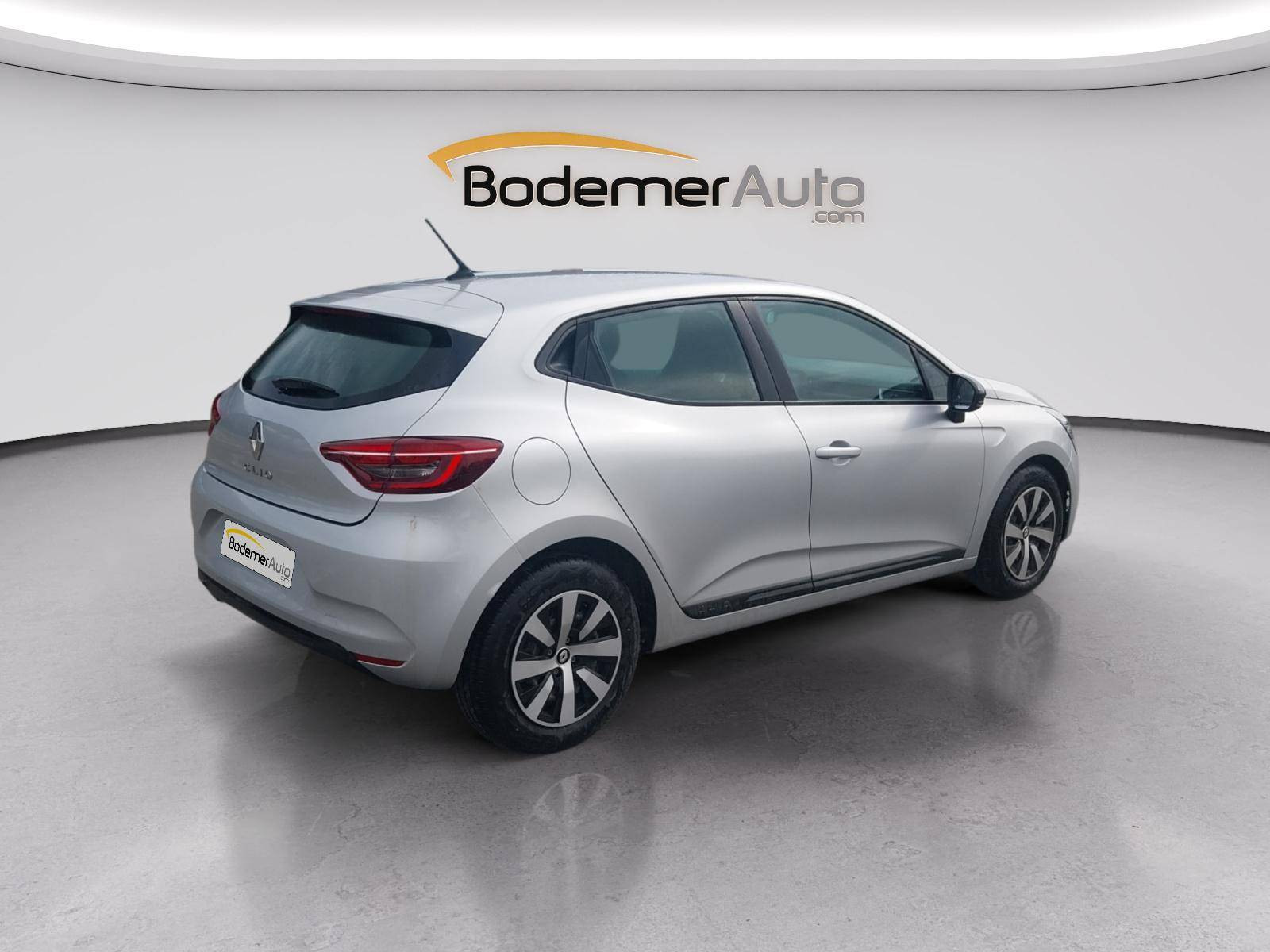 Vente en ligne Renault Clio 5 Clio TCe 90 au prix de 14 890 €