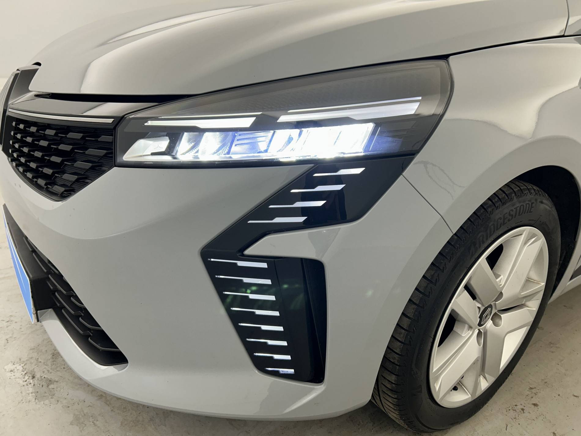 Vente en ligne Renault Clio 5 Clio TCe 90 au prix de 15 200 €