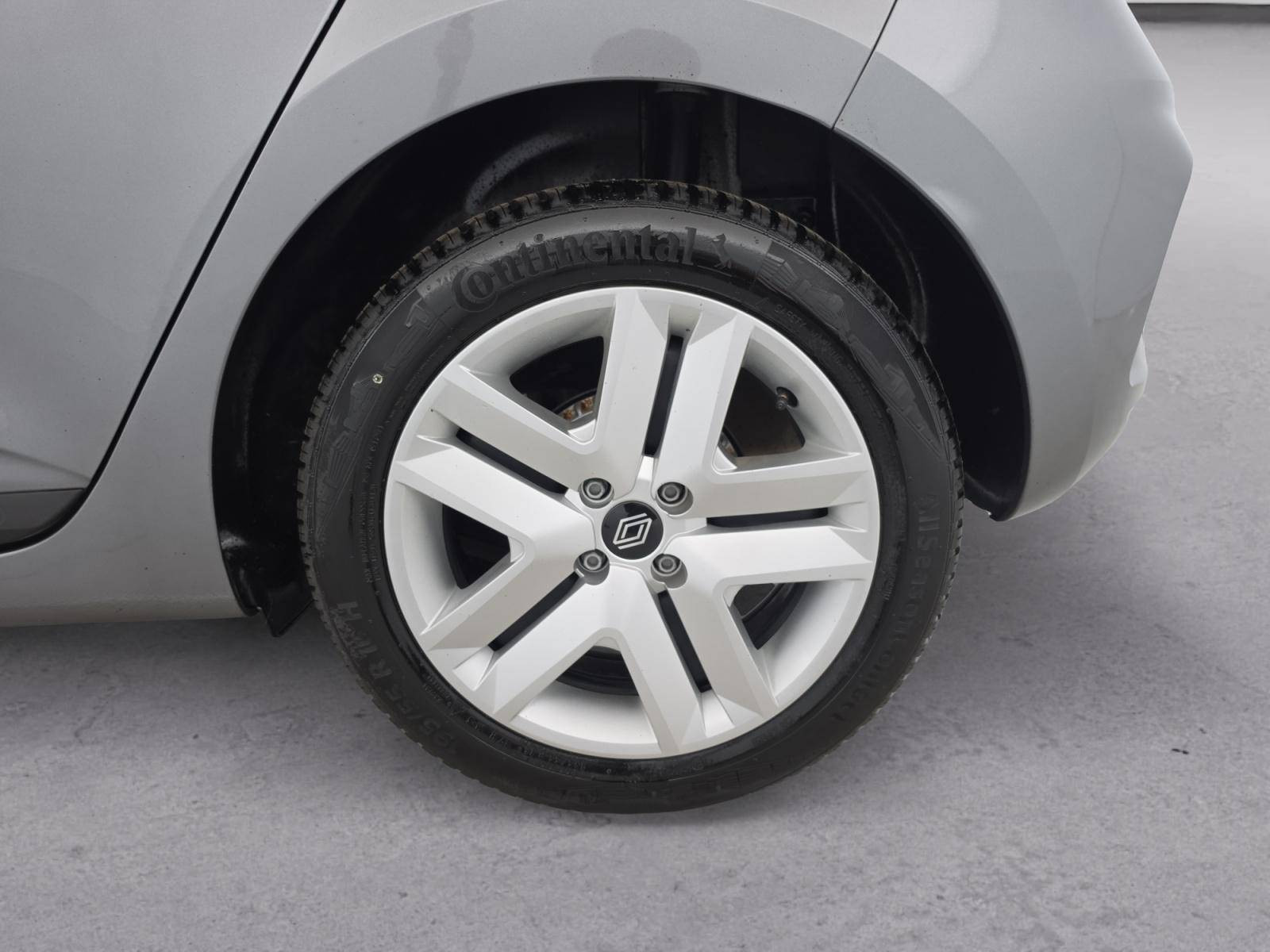 Vente en ligne Renault Clio 5 Clio TCe 90 ch GSR2 au prix de 16 790 €