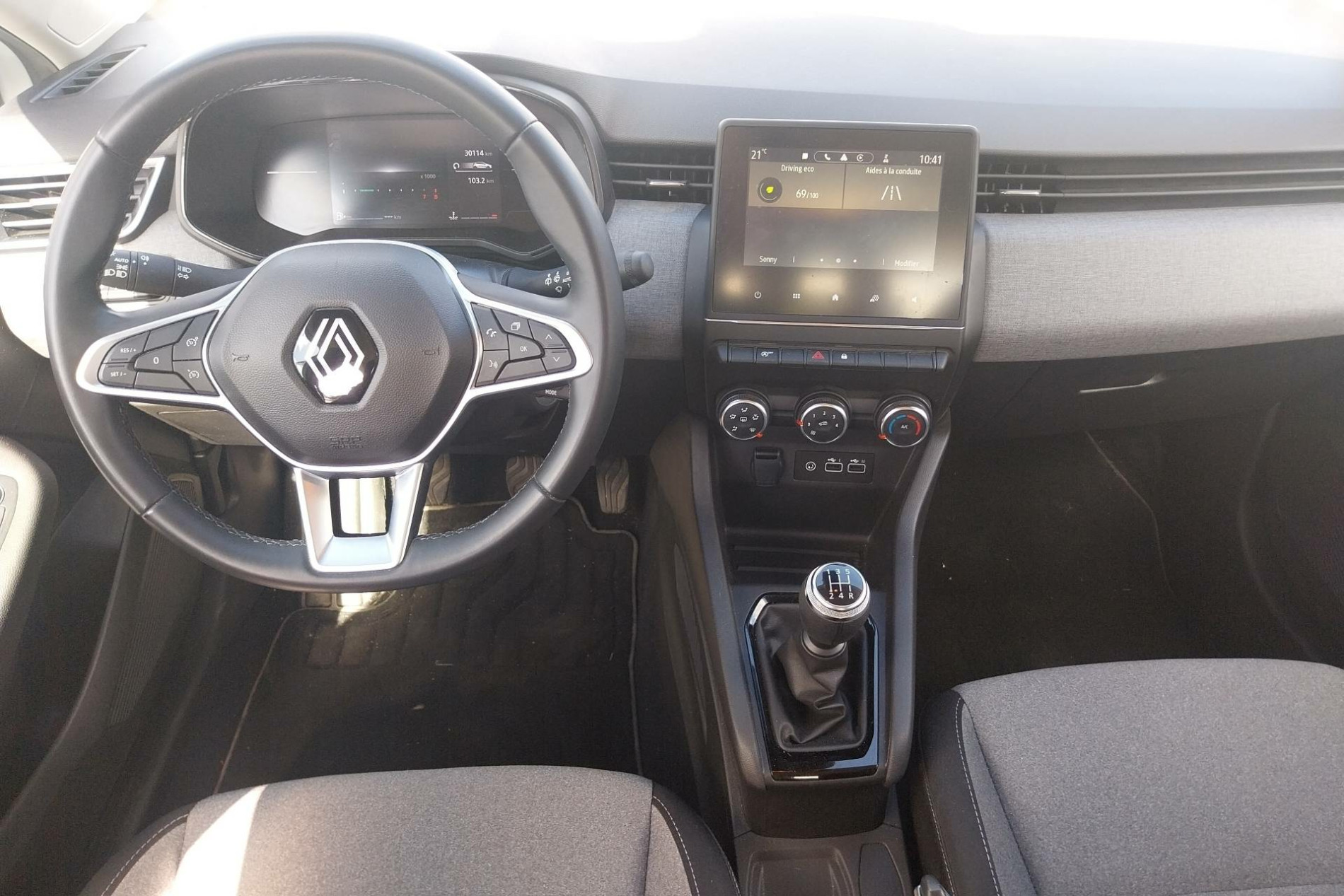 Vente en ligne Renault Clio 5 Clio SCe 65 au prix de 12 990 €