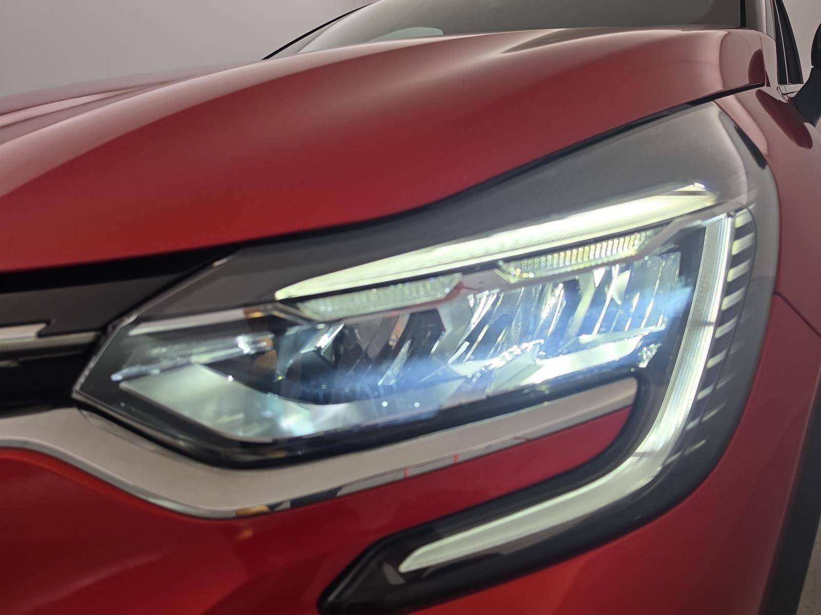 Vente en ligne Renault Captur  TCe 160 EDC - 21 au prix de 19 690 €