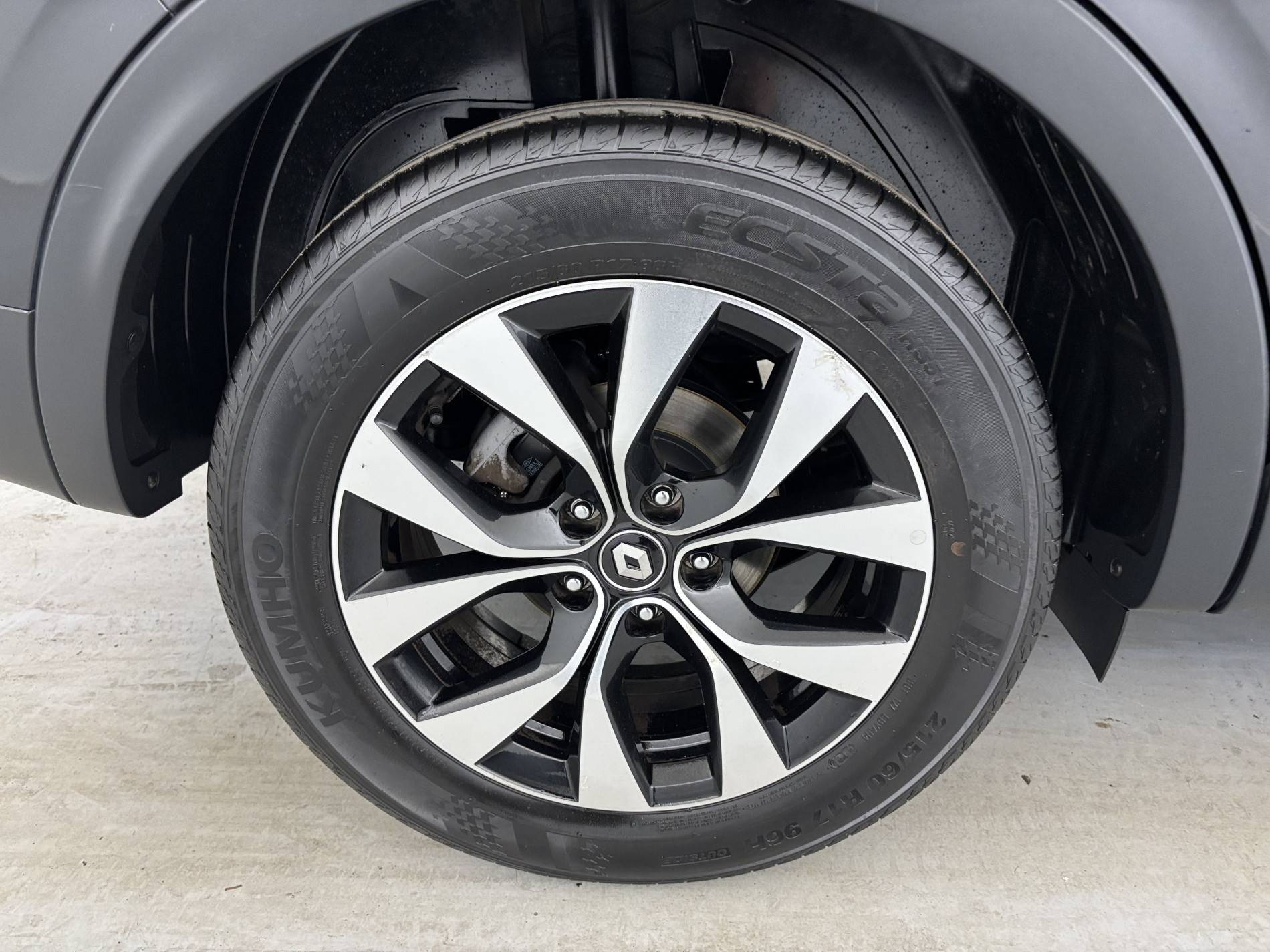 Vente en ligne Renault Arkana  mild hybrid 140 EDC FAP - 22 au prix de 16 890 €