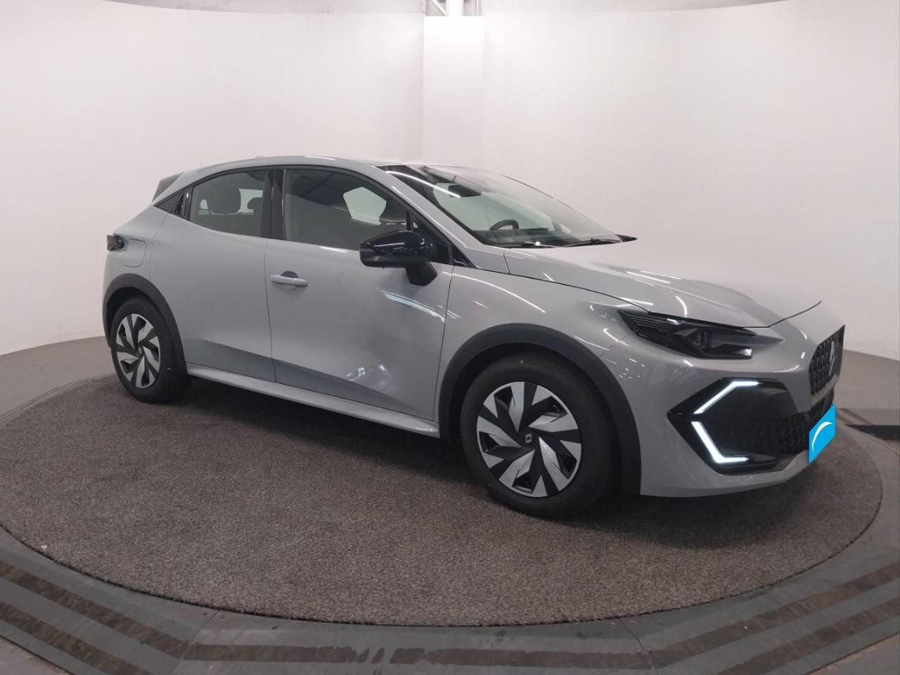 Vente en ligne Renault Clio 6 Clio TCe 115 ch EDC au prix de 50 000 €