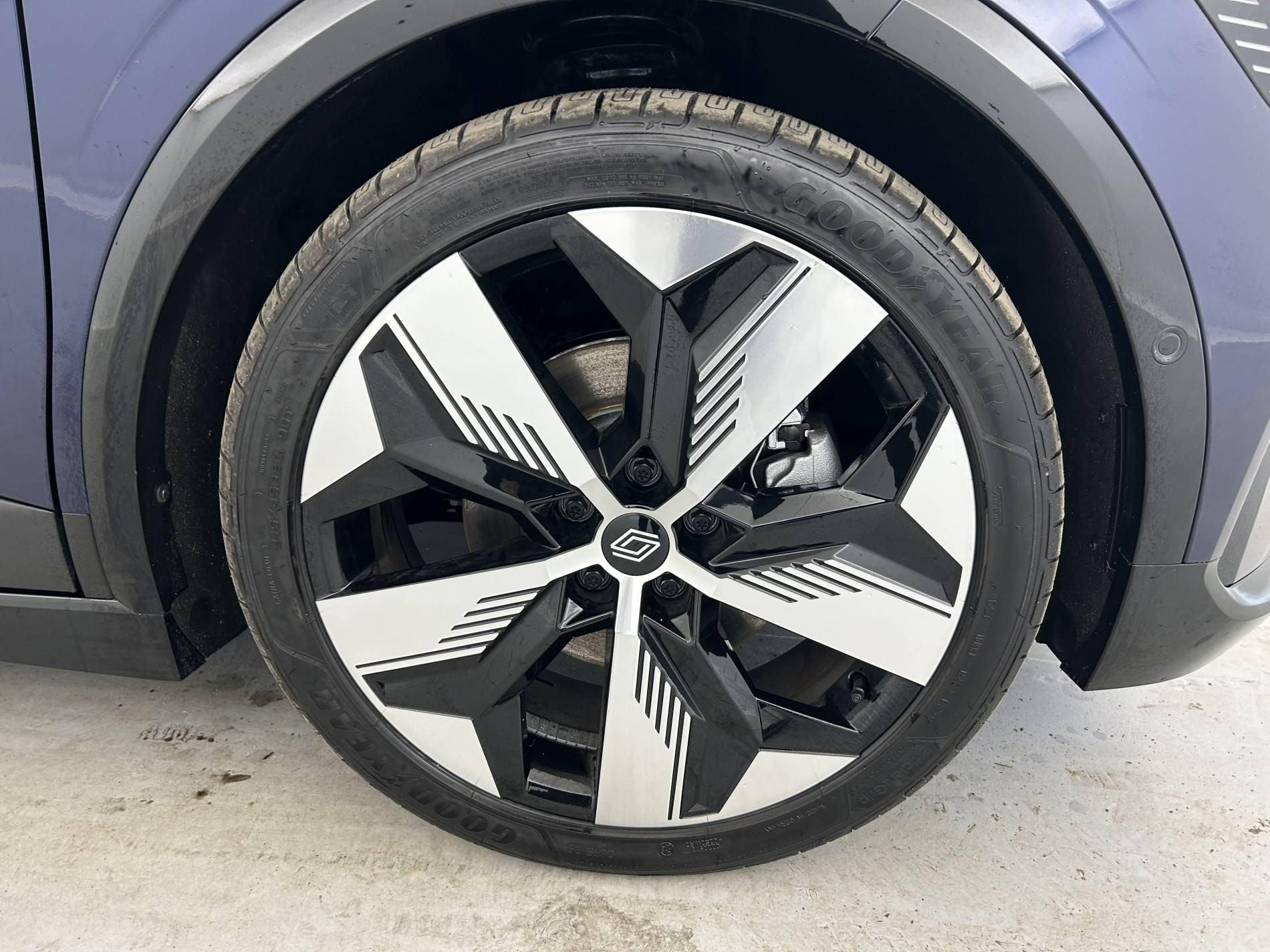 Vente en ligne Renault Megane E-Tech  220 ch autonomie confort GSR2 au prix de 31 990 €