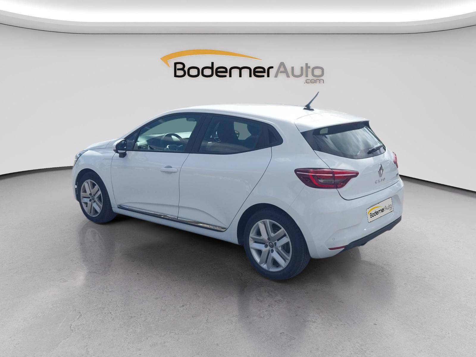 Vente en ligne Renault Clio 5 Clio E-Tech 140 - 21N au prix de 14 890 €