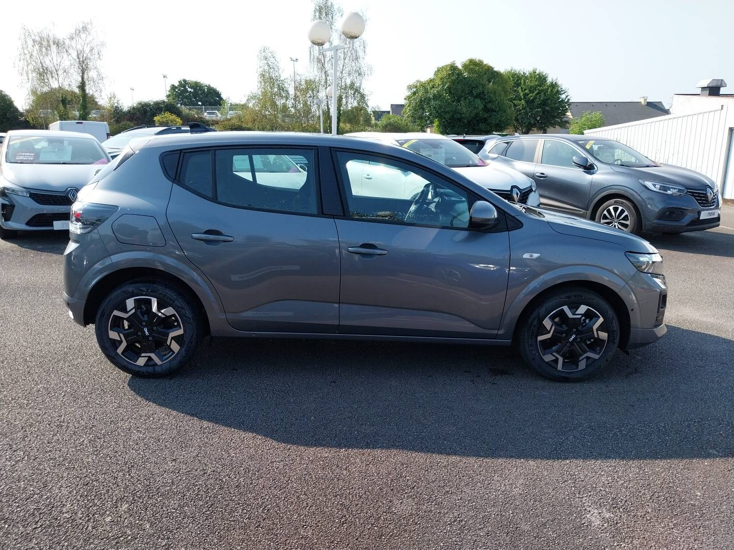 Vente en ligne Dacia Sandero Sandero ECO-G 120 auto au prix de 19 900 €
