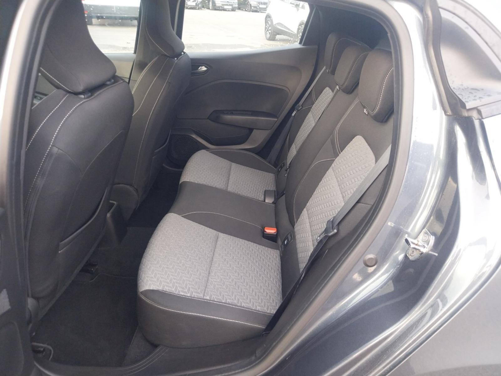 Vente en ligne Renault Clio 5 Clio TCe 90 - 21N au prix de 14 990 €