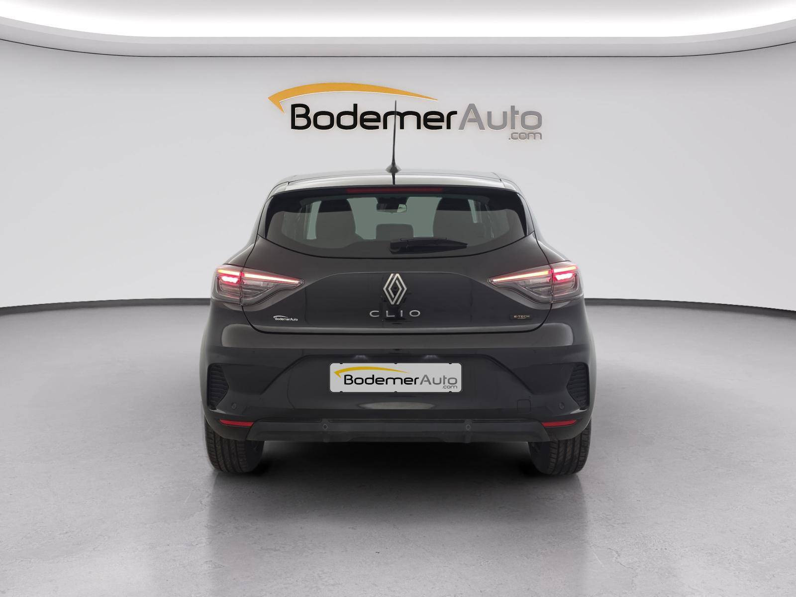 Vente en ligne Renault Clio 5 Clio E-Tech full hybrid 145 au prix de 16 490 €