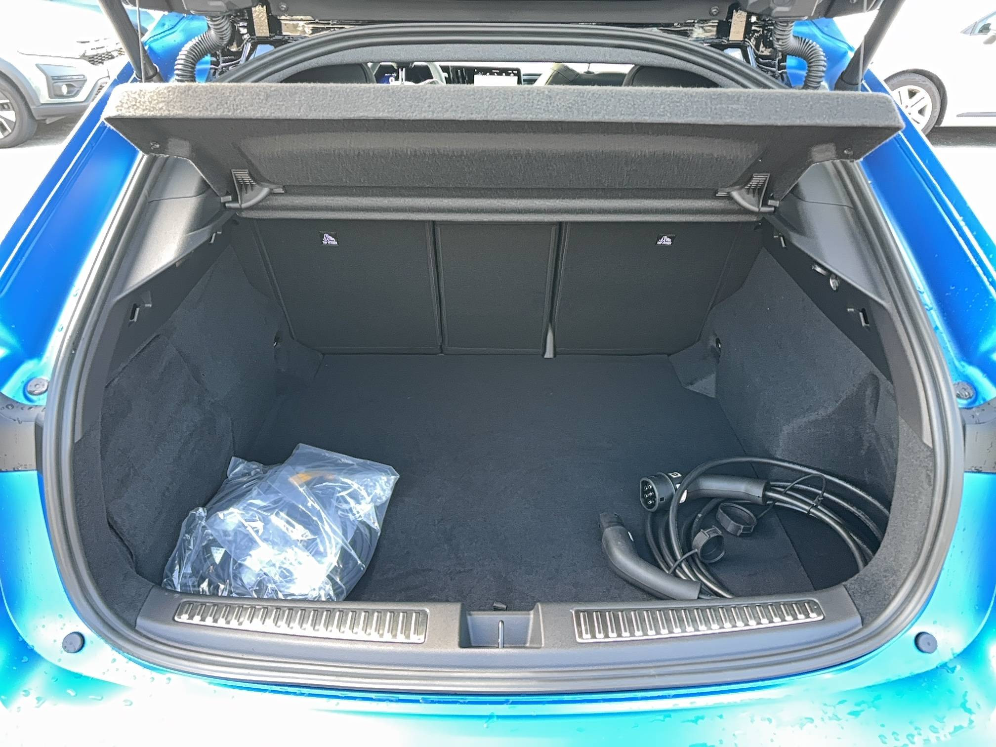 Vente en ligne Renault Rafale  hyper hybrid E-Tech 300 ch 4x4 au prix de 59 900 €