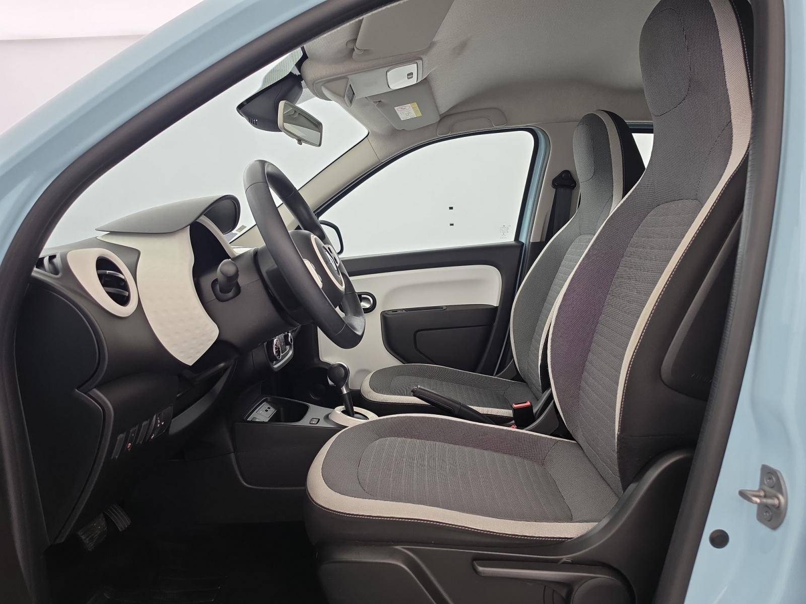 Vente en ligne Renault Twingo Electrique Twingo III E-Tech au prix de 11 990 €