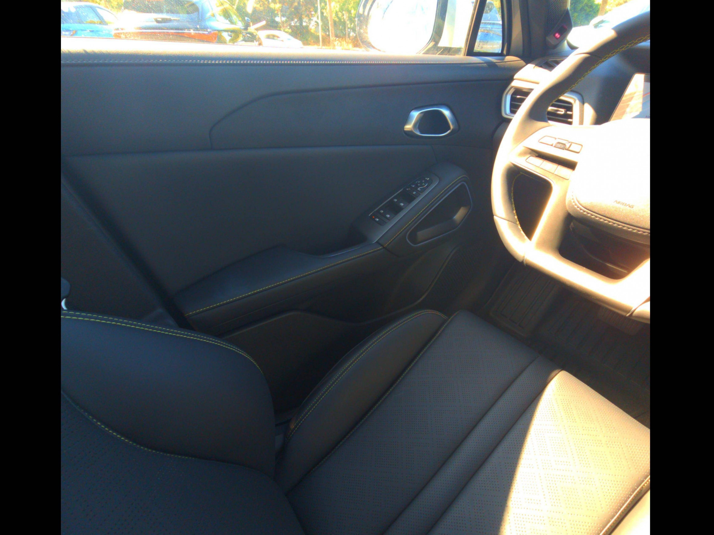 Vente en ligne Byd Atto 2  45.1 kWh 177 ch au prix de 25 990 €