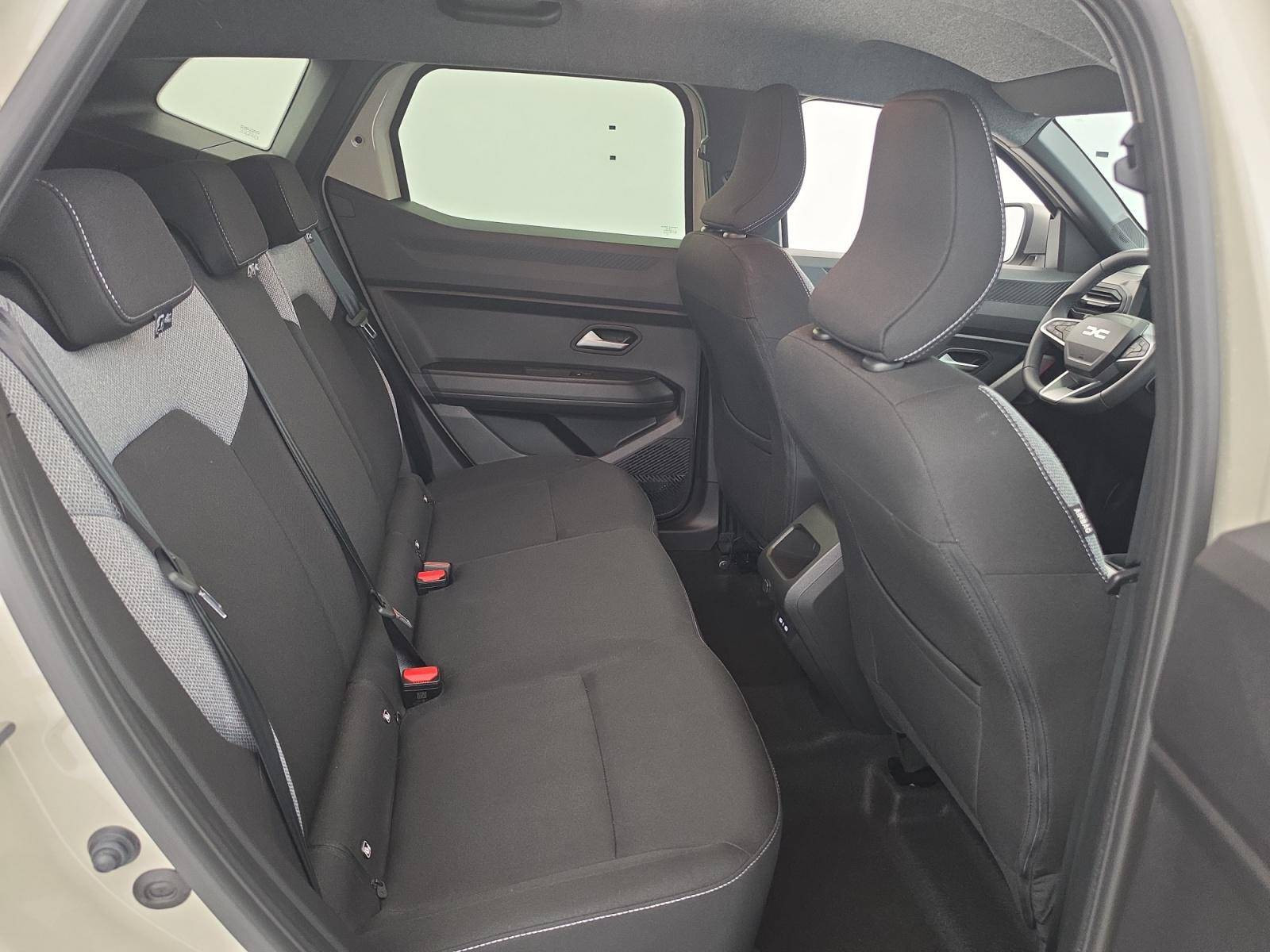 Vente en ligne Dacia Duster  Mild Hybrid 140 au prix de 25 990 €