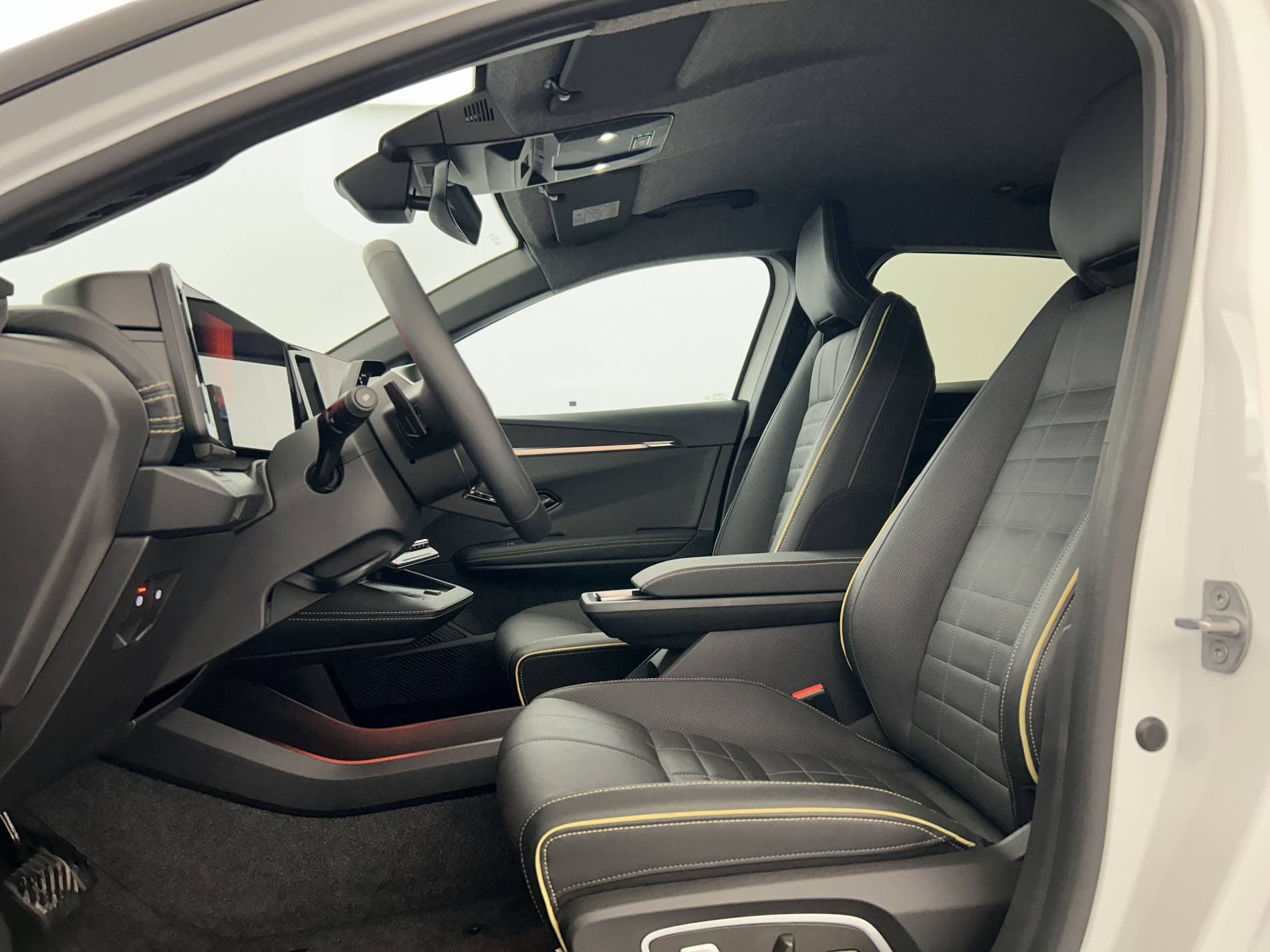 Vente en ligne Renault Megane E-Tech  220 ch autonomie confort GSR2 au prix de 32 791 €