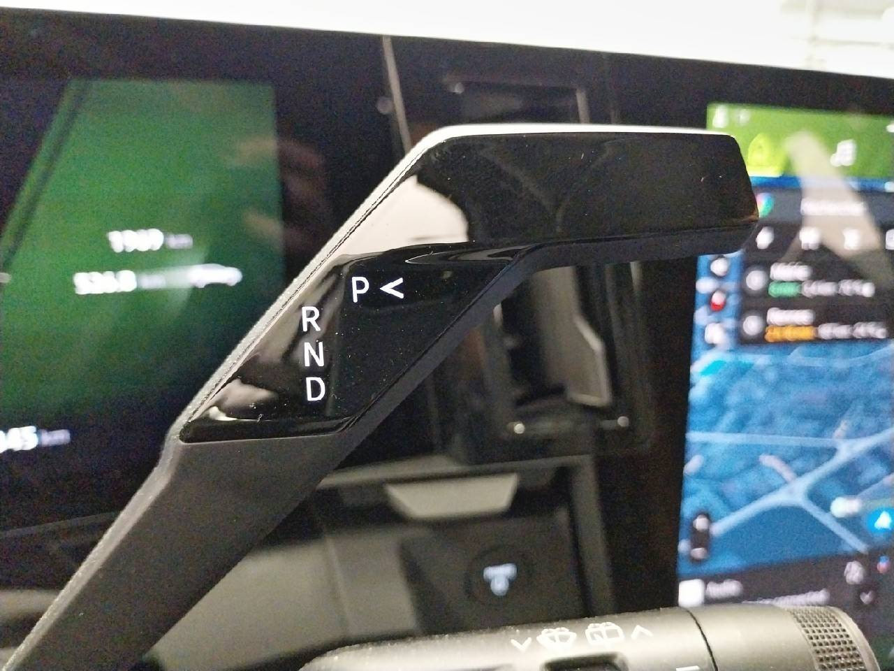 Vente en ligne Renault Scenic E-Tech Scenic E-Tech électrique 220 ch grande autonomie au prix de 48 390 €