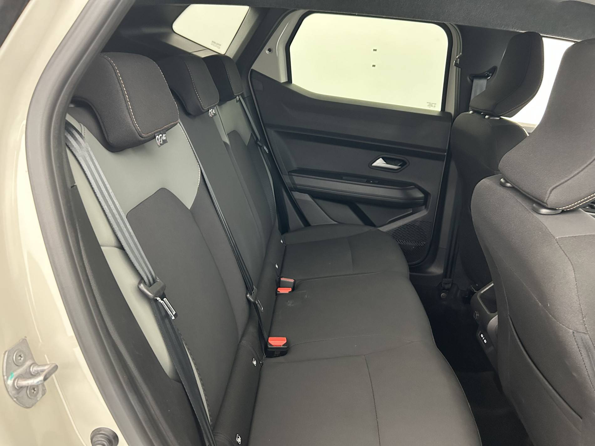Vente en ligne Dacia Duster  TCe 130 4x2 au prix de 22 990 €