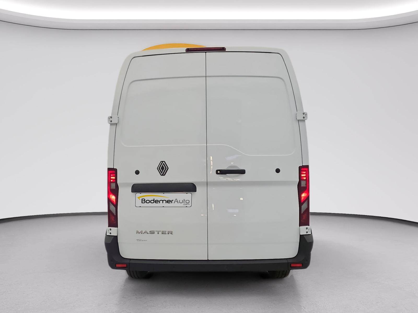 Vente en ligne Renault Master Fourgon MASTER FG BLUE DCI 130 L2H2 3T5 TR au prix de 31 490 €