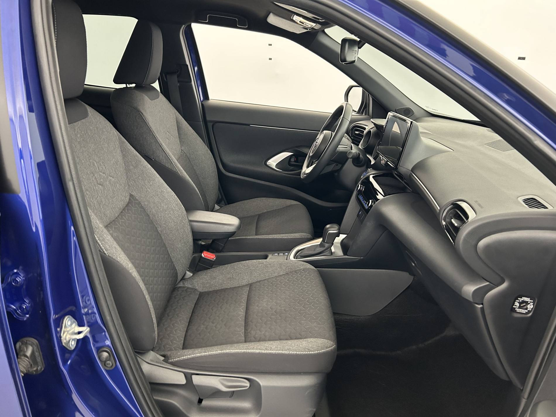 Vente en ligne Toyota Yaris Cross  116h 2WD au prix de 20 990 €