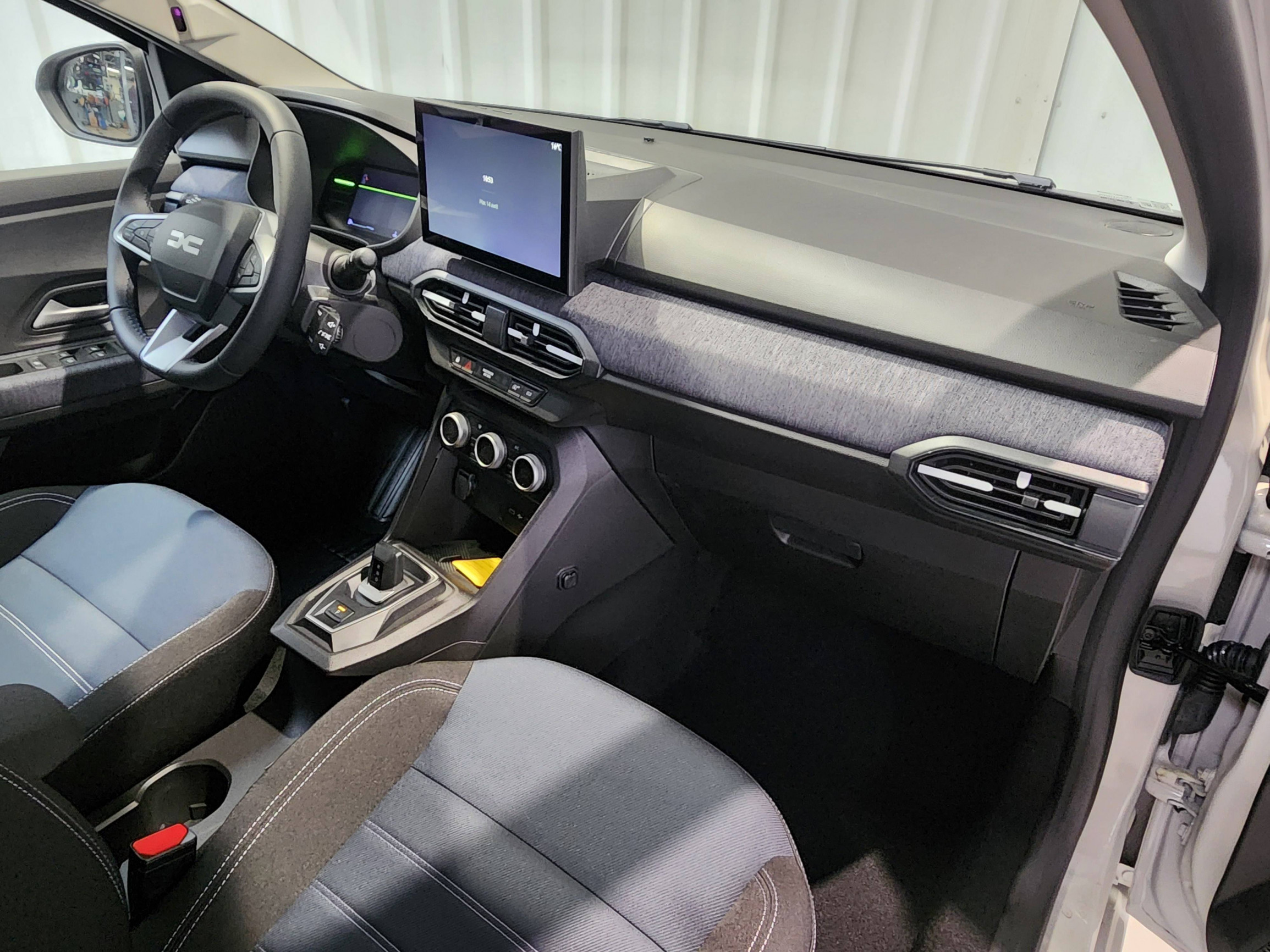 Vente en ligne Dacia Sandero Sandero ECO-G 120 auto au prix de 19 790 €