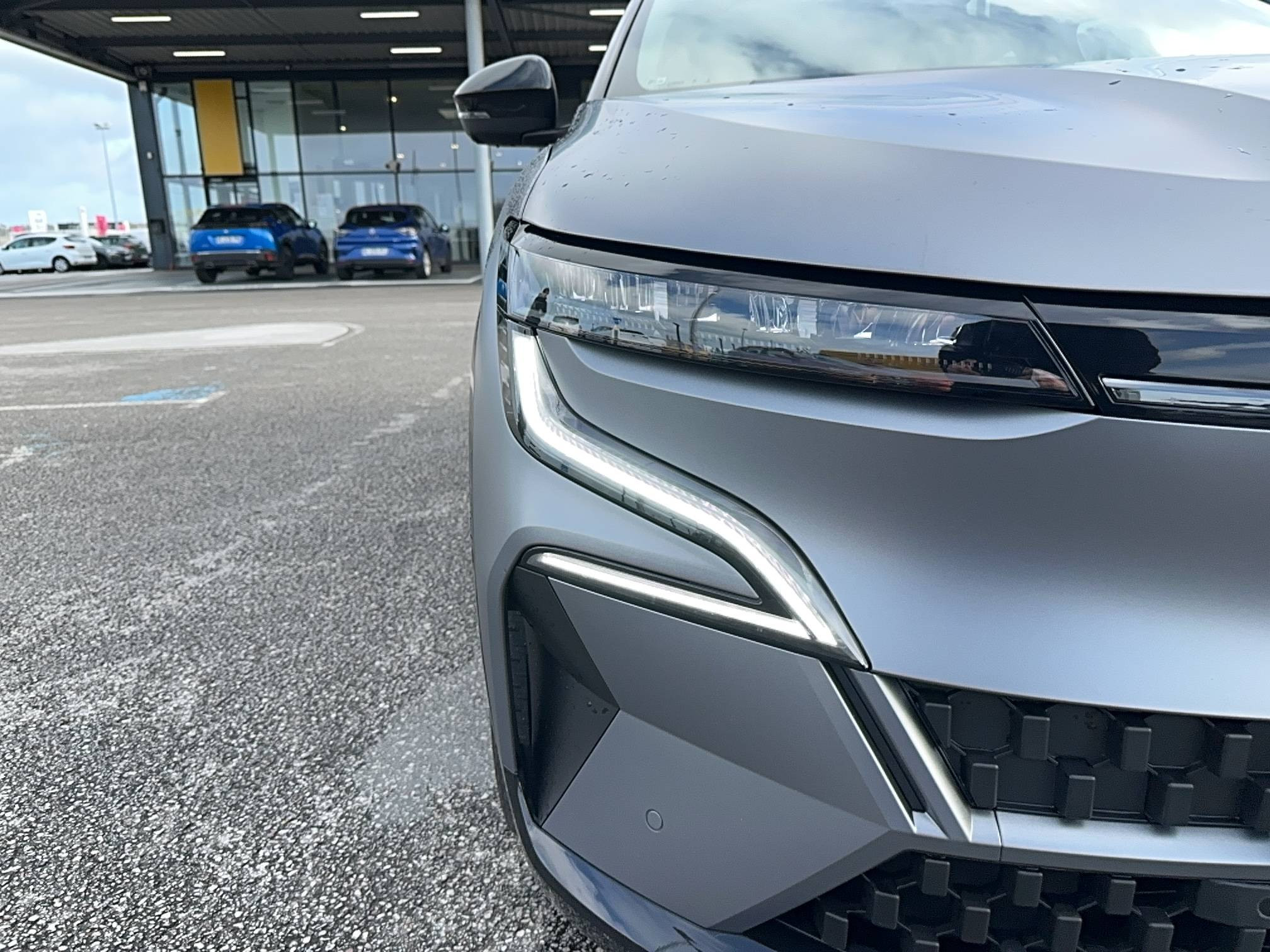 Vente en ligne Renault Megane E-Tech  220 ch autonomie confort au prix de 41 900 €