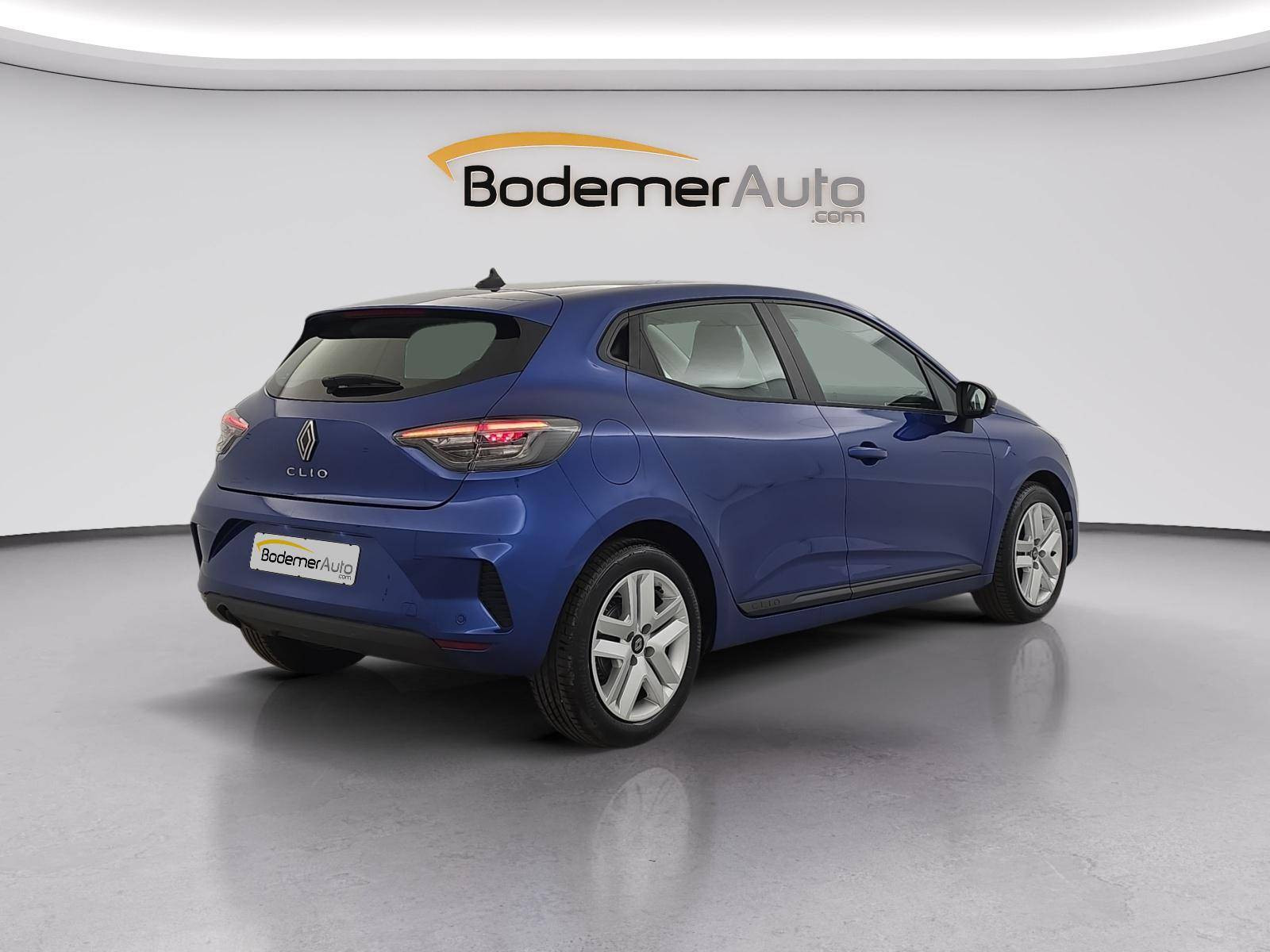 Vente en ligne Renault Clio 5 Clio Blue dCi 100 ch GSR2 au prix de 18 490 €