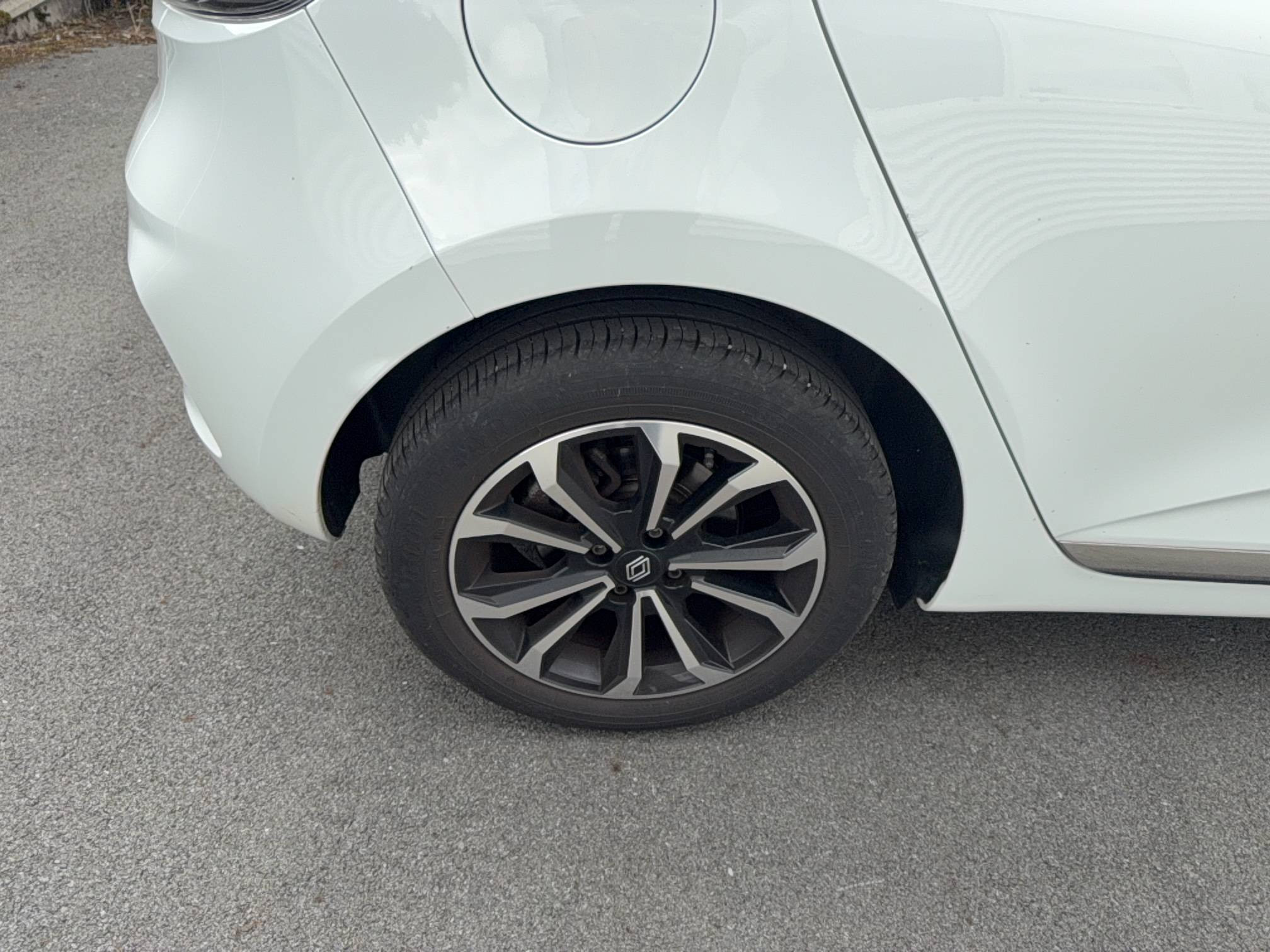 Vente en ligne Renault Clio 5 Clio TCe 90 au prix de 16 390 €