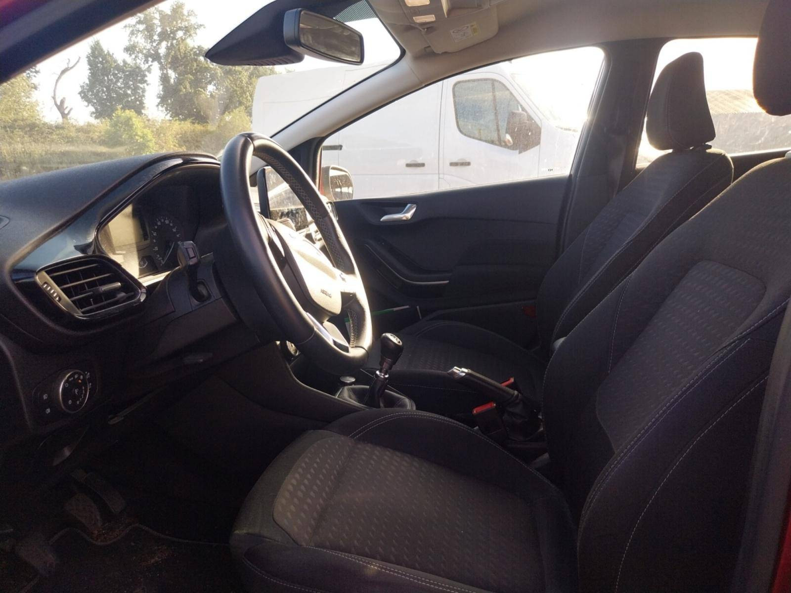 Vente en ligne Ford Fiesta  1.0 EcoBoost 100 ch S&S BVM6 au prix de 11 900 €