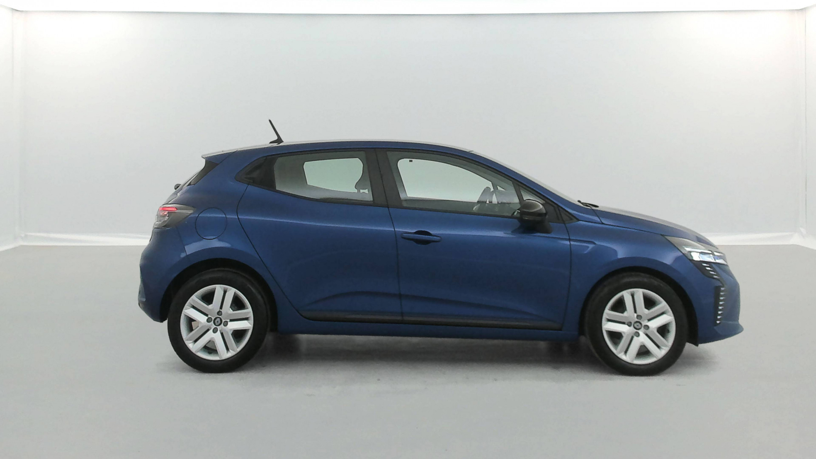 Vente en ligne Renault Clio 5 Clio TCe 90 ch GSR2 au prix de 15 990 €