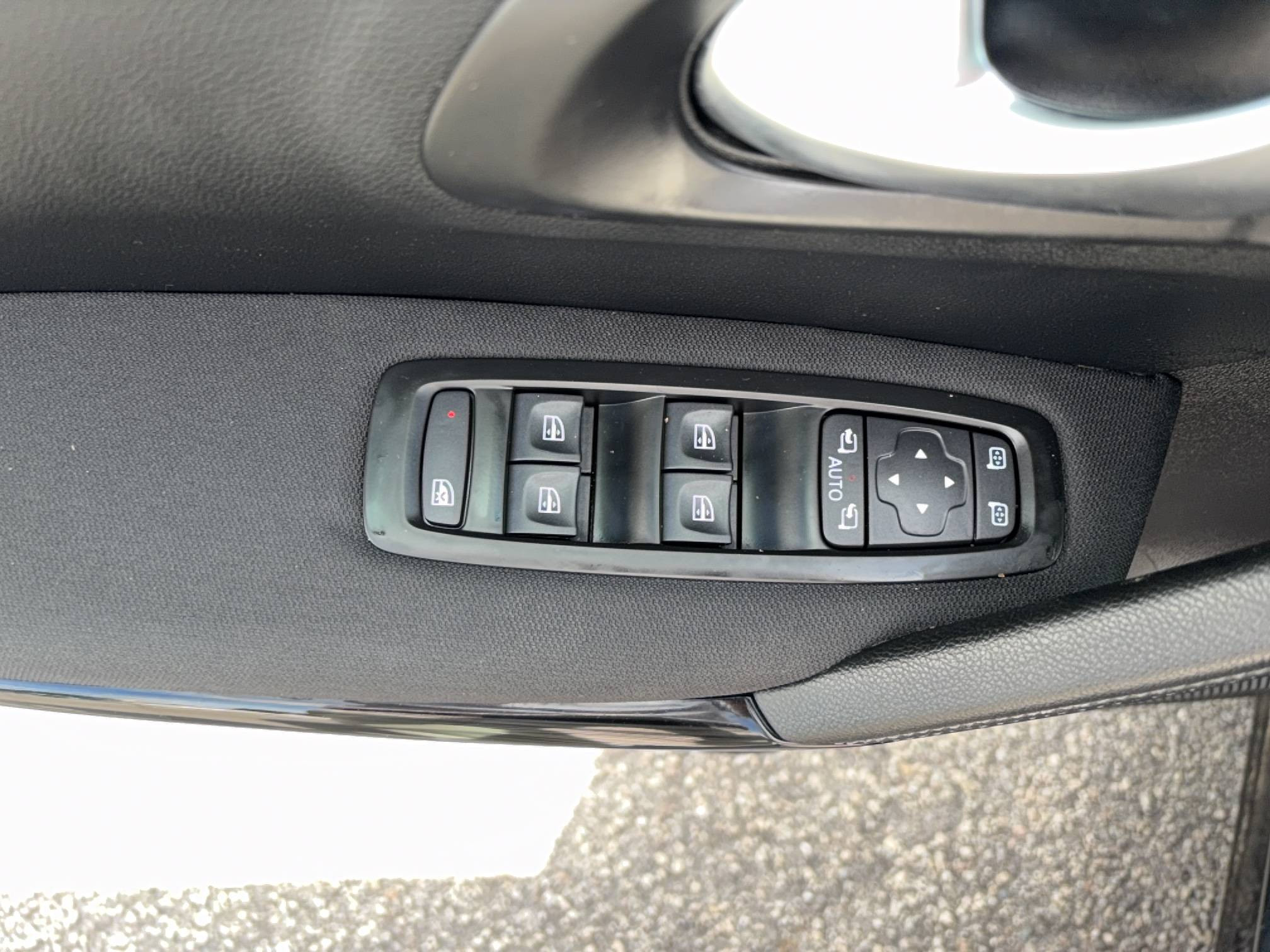 Vente en ligne Renault Kadjar  Blue dCi 115 EDC au prix de 15 990 €