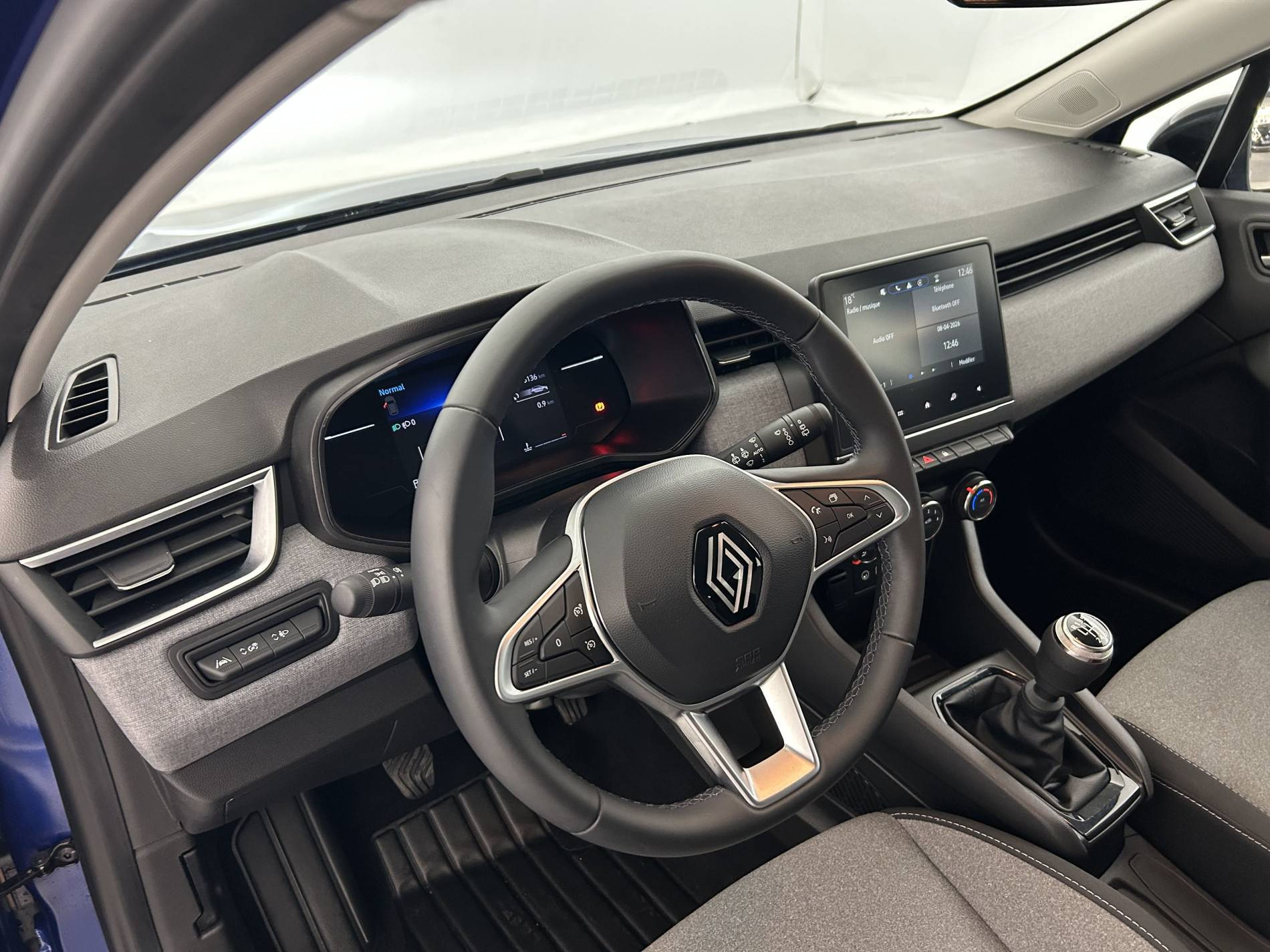 Vente en ligne Renault Clio 5 Clio TCe 90 au prix de 15 990 €