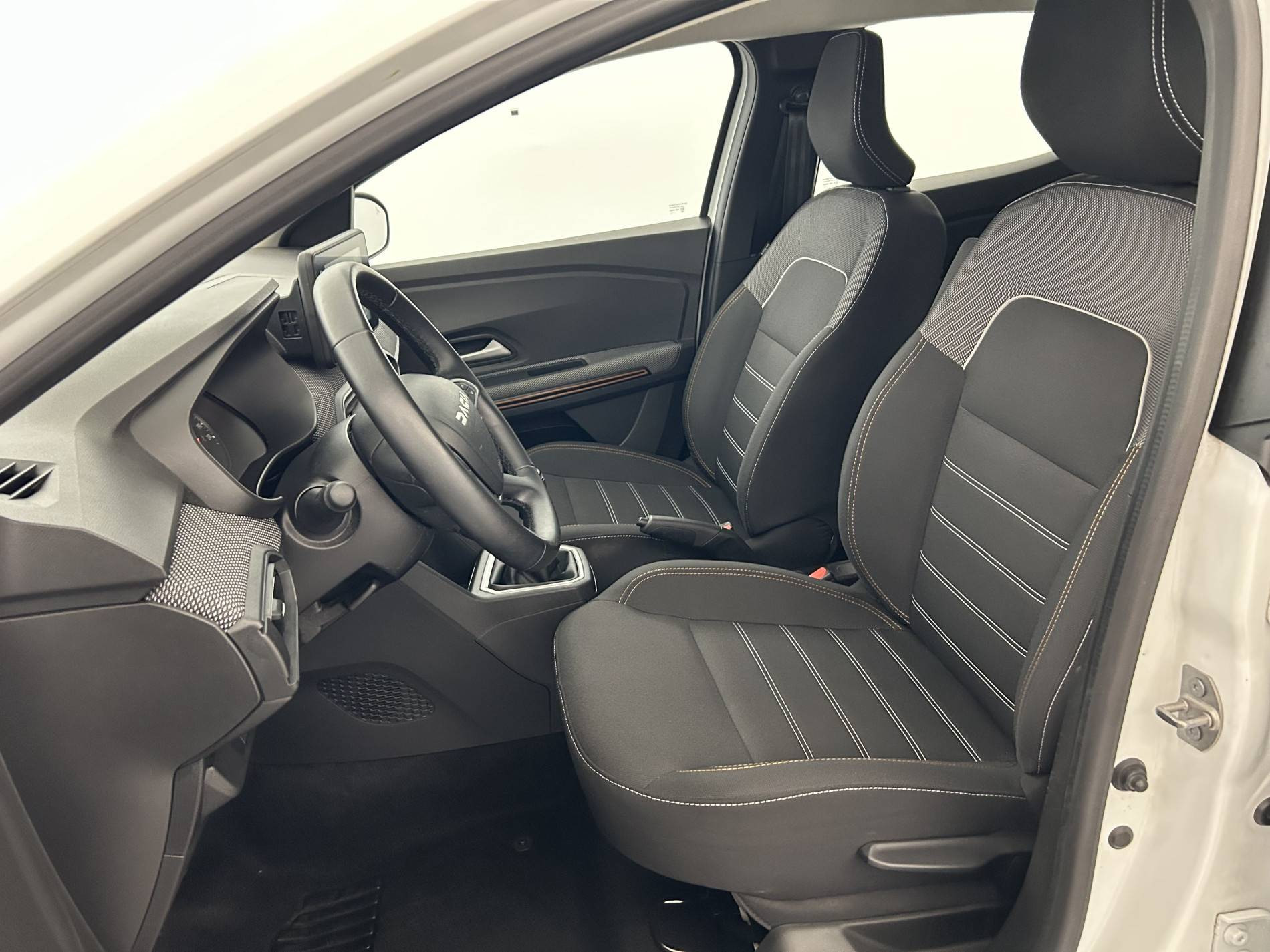 Vente en ligne Dacia Sandero  ECO-G 100 au prix de 14 990 €