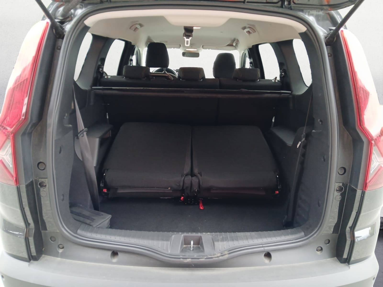 Vente en ligne Dacia Jogger  Hybrid 140 7 places GSR2 au prix de 25 990 €
