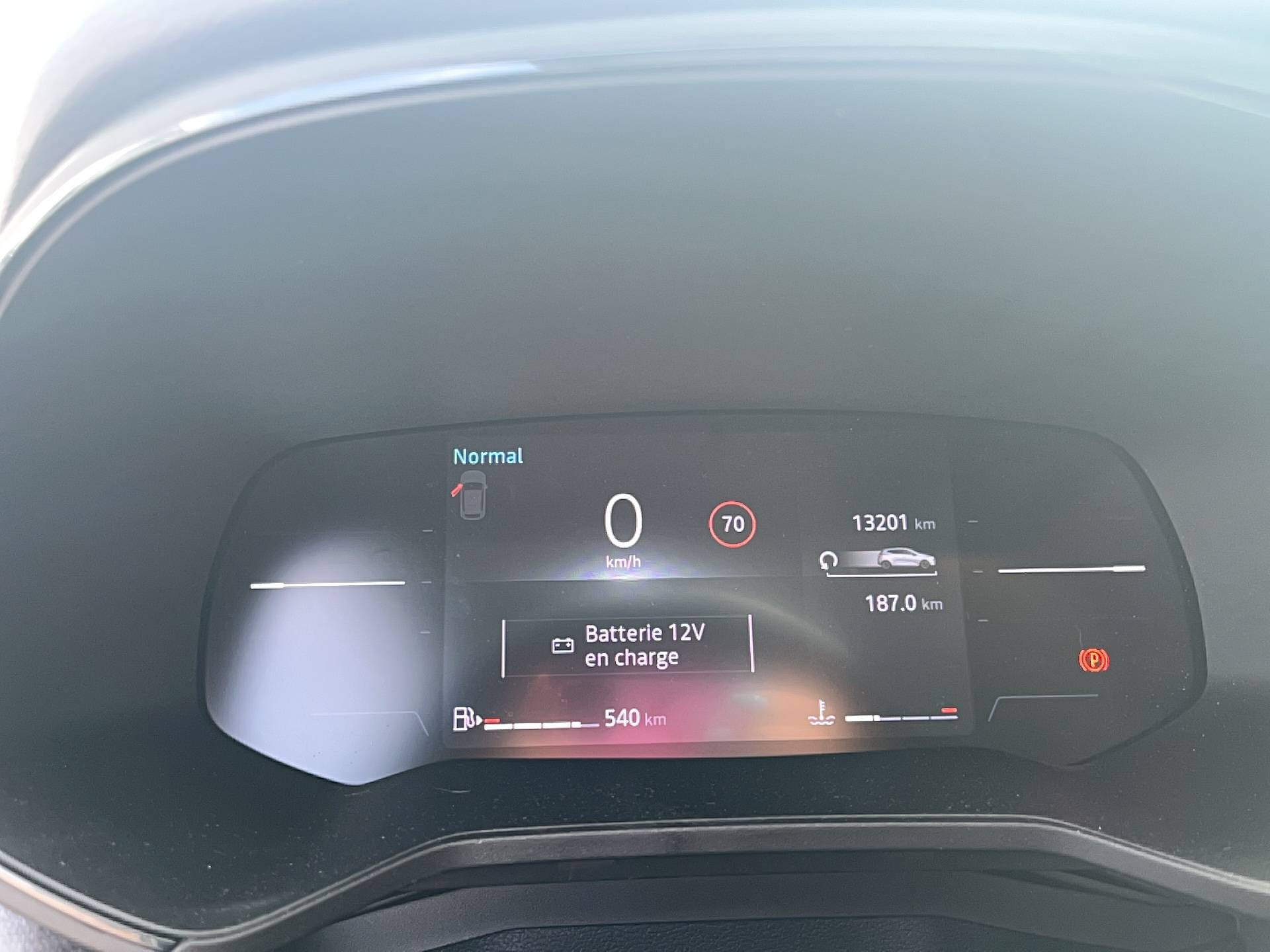 Vente en ligne Renault Clio 5 Clio TCe 90 au prix de 16 990 €