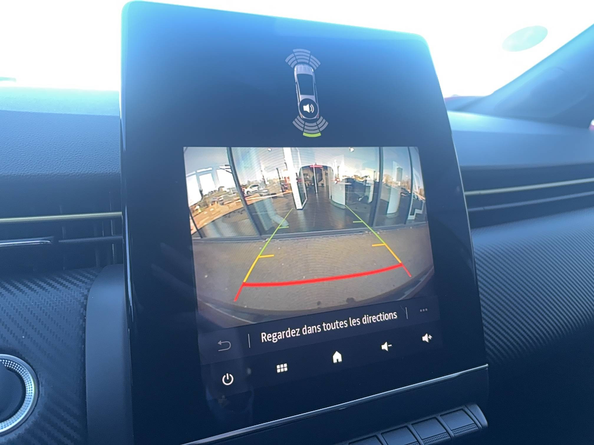 Vente en ligne Renault Clio 5 Clio E-Tech full hybrid 145 au prix de 19 490 €