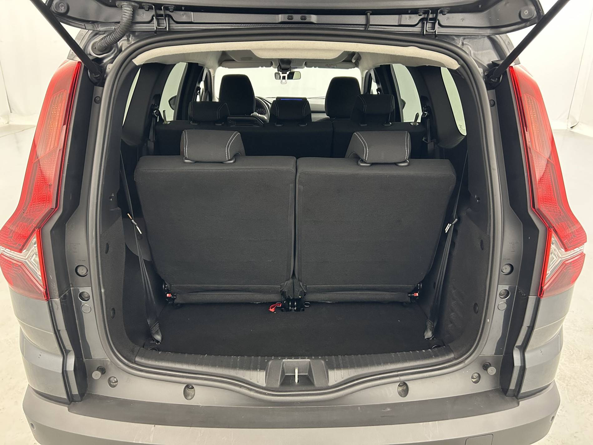 Vente en ligne Dacia Jogger  ECO-G 100 7 places au prix de 17 990 €