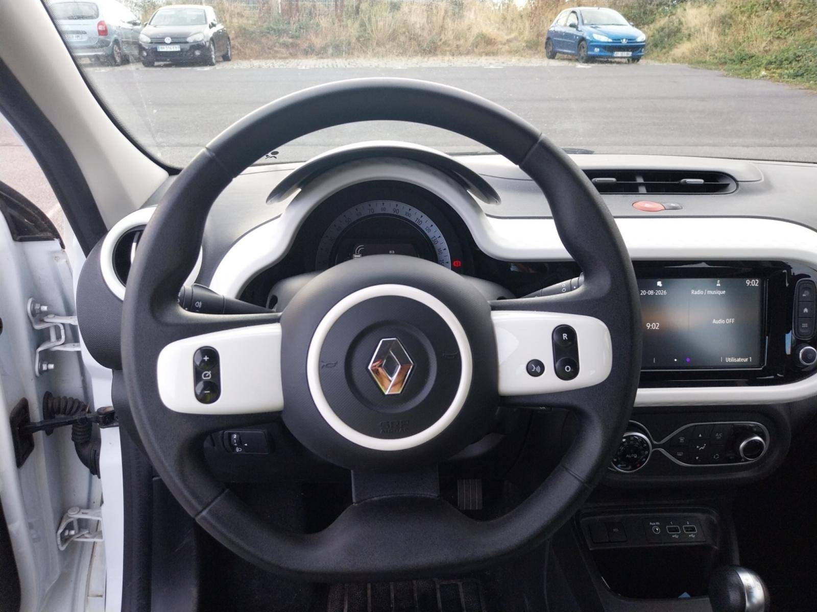 Vente en ligne Renault Twingo Electrique Twingo III E-Tech au prix de 11 590 €