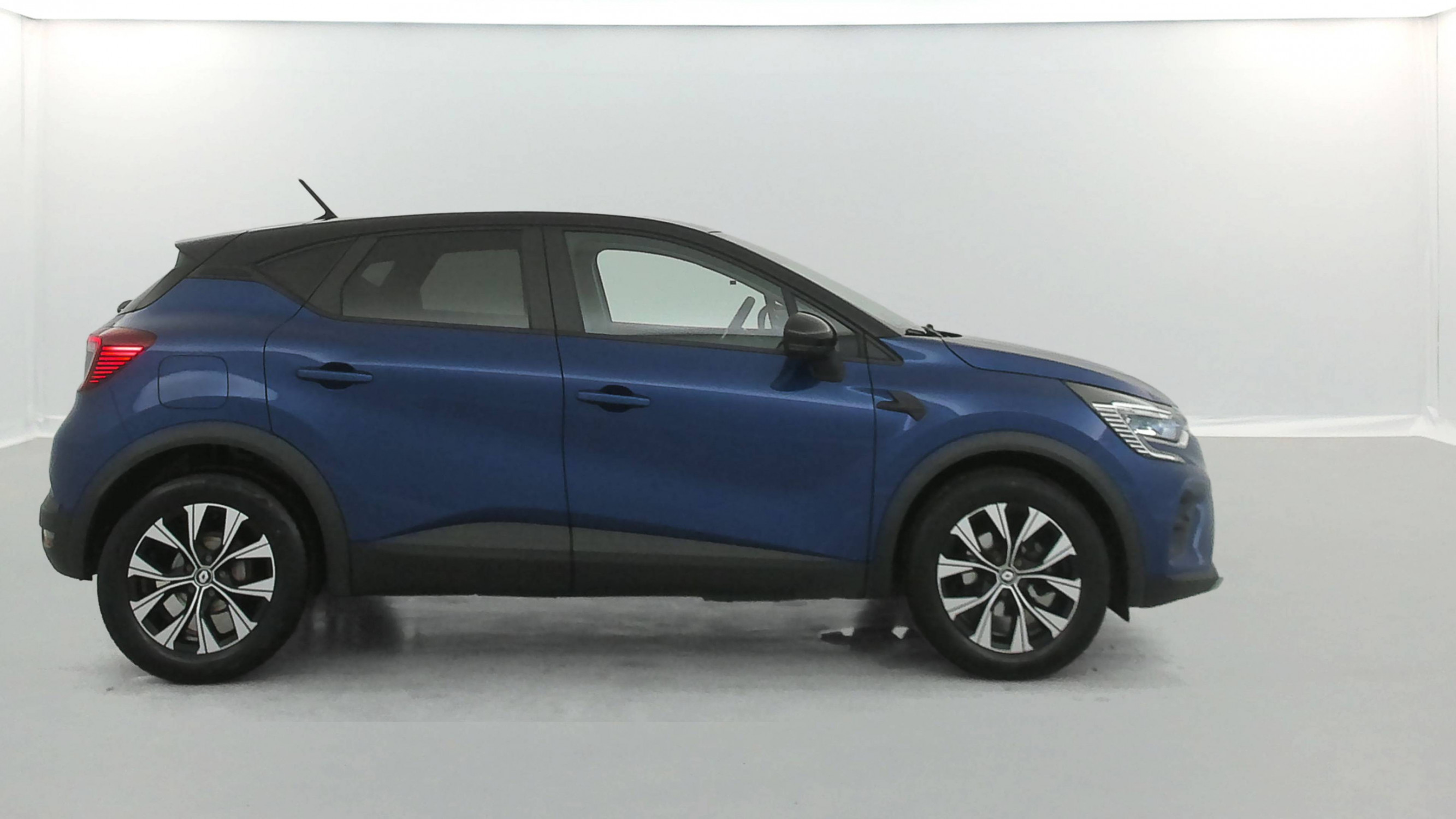 Vente en ligne Renault Captur  TCe 90 au prix de 15 990 €