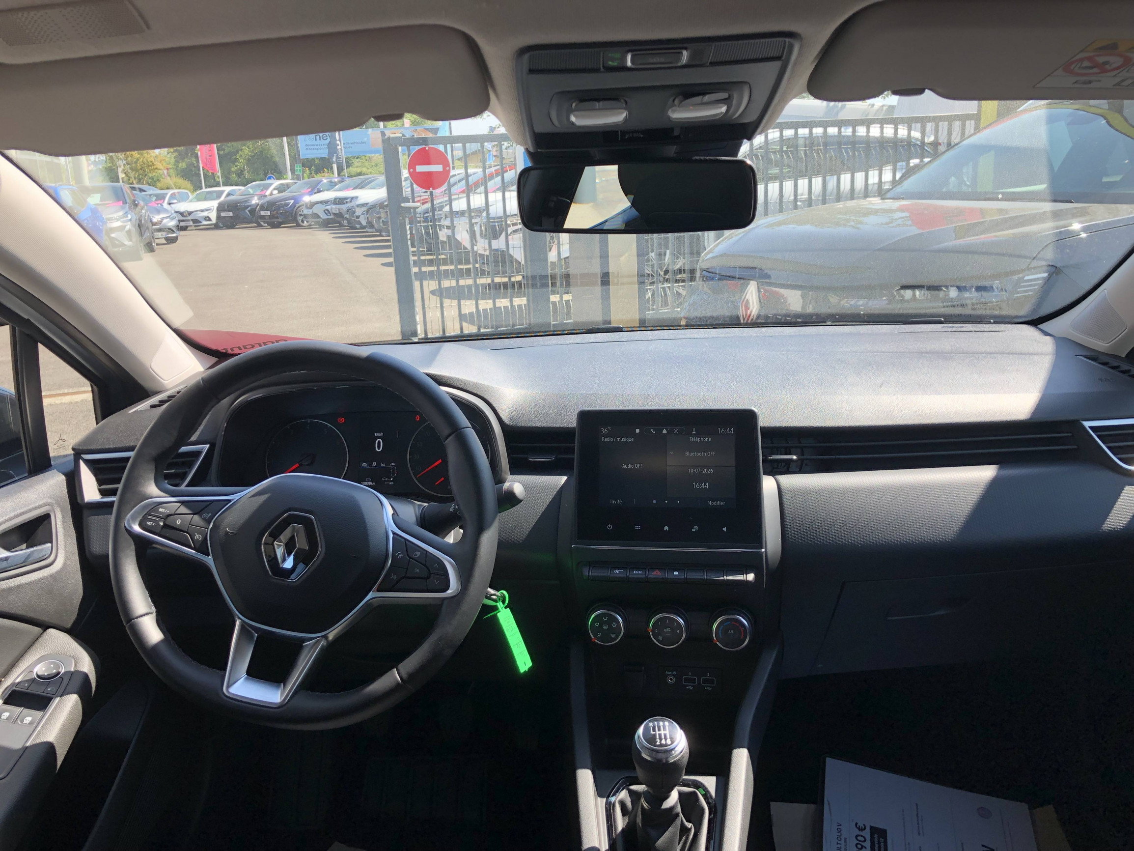 Vente en ligne Renault Clio 5 Clio TCe 90 au prix de 13 990 €