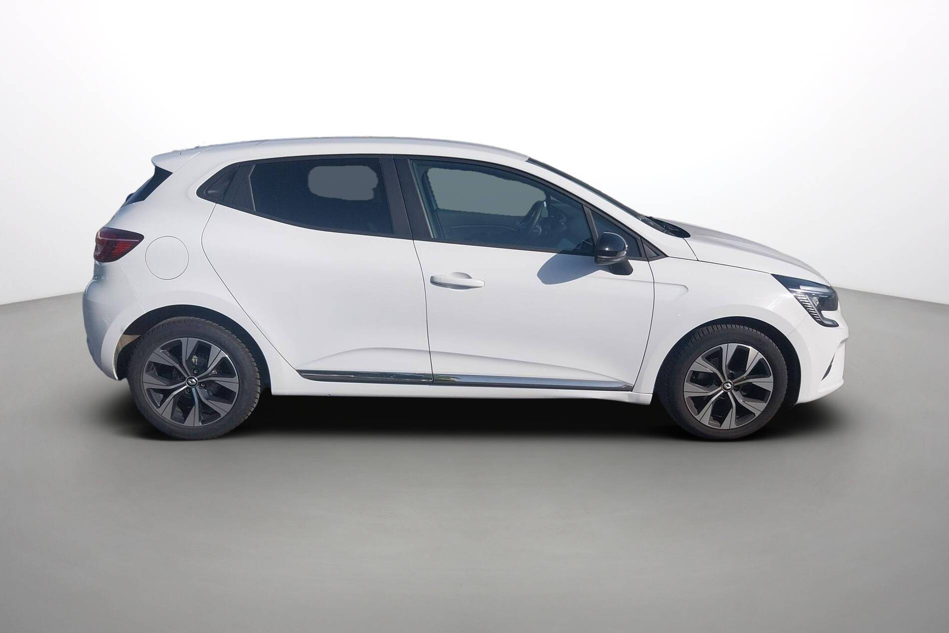 Vente en ligne Renault Clio 5 Clio TCe 90 au prix de 12 490 €