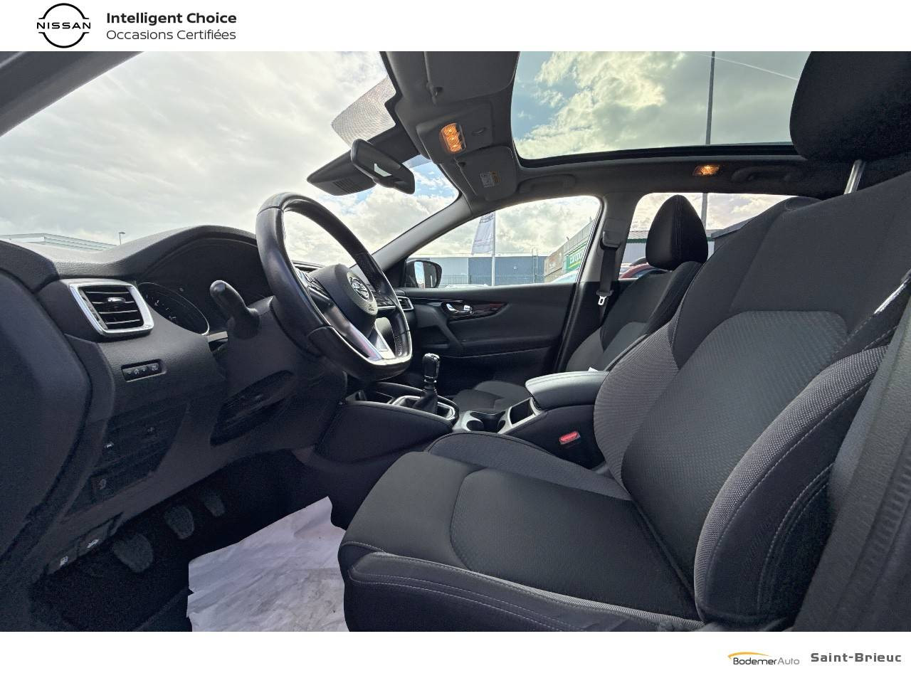 Vente en ligne Nissan Qashqai Qashqai 1.5 dCi 115 au prix de 16 990 €