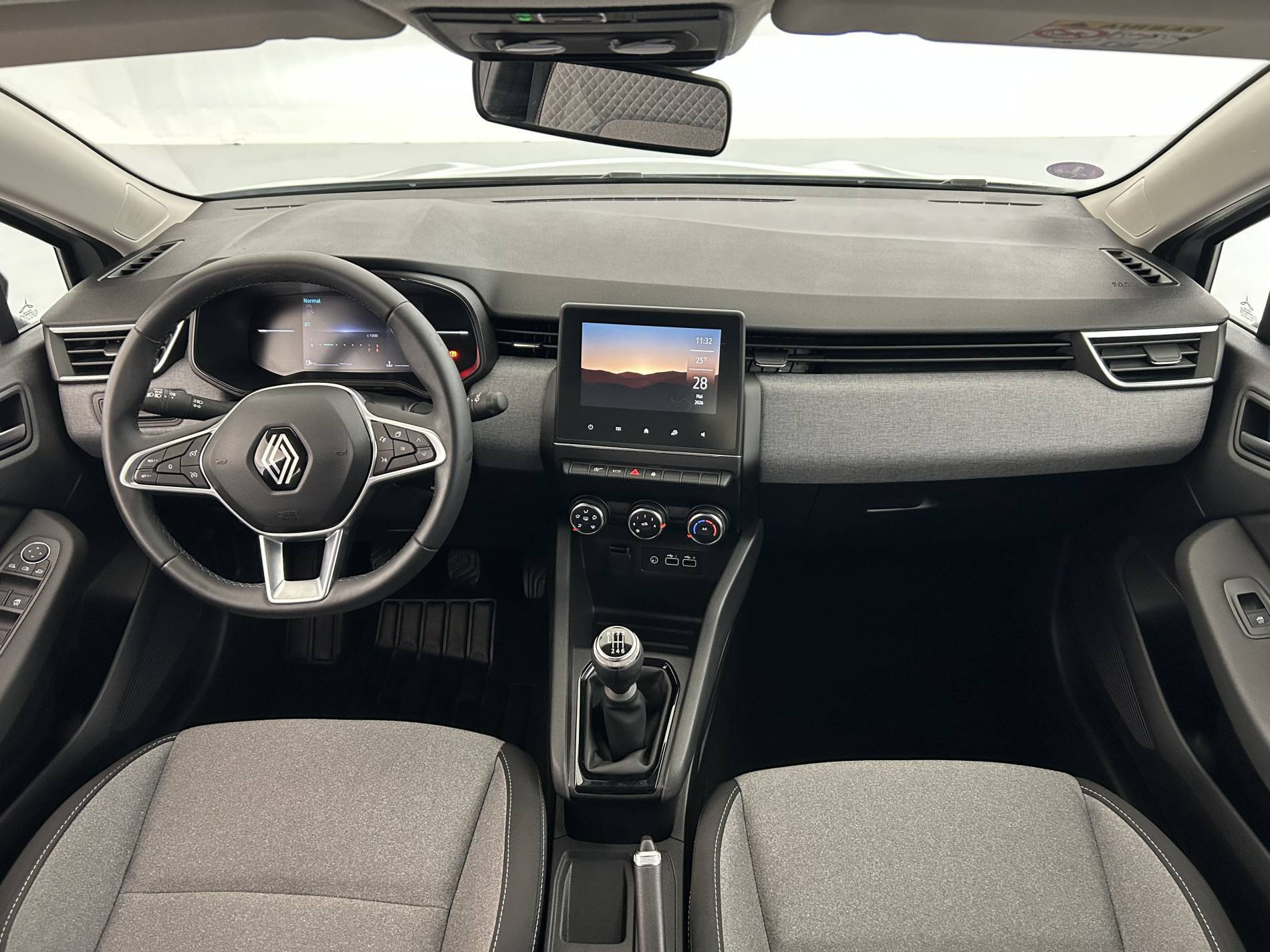Vente en ligne Renault Clio 5 Clio Eco-G 100 ch GSR2 au prix de 15 590 €