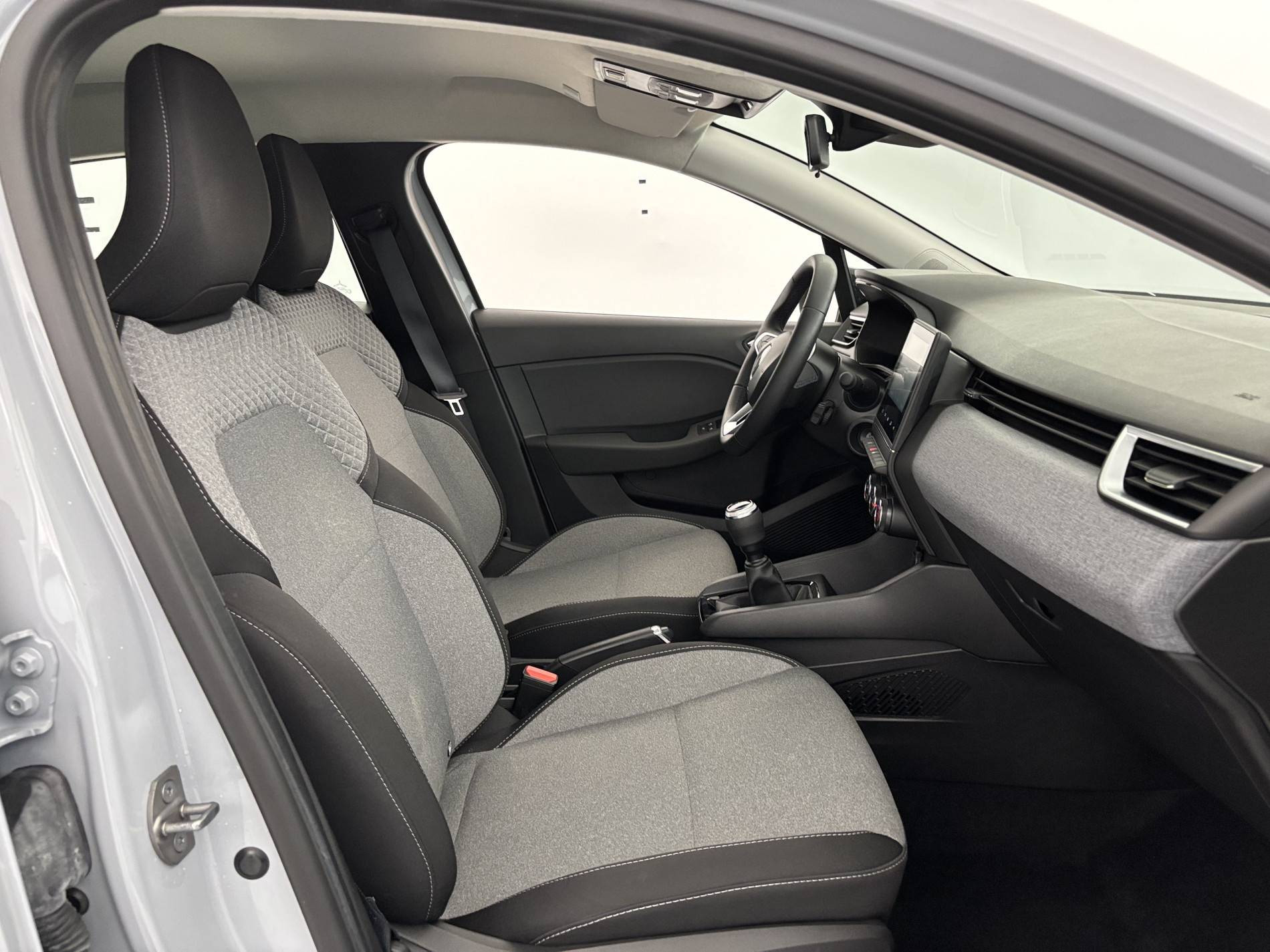Vente en ligne Renault Clio 5 Clio SCe 65 au prix de 14 990 €