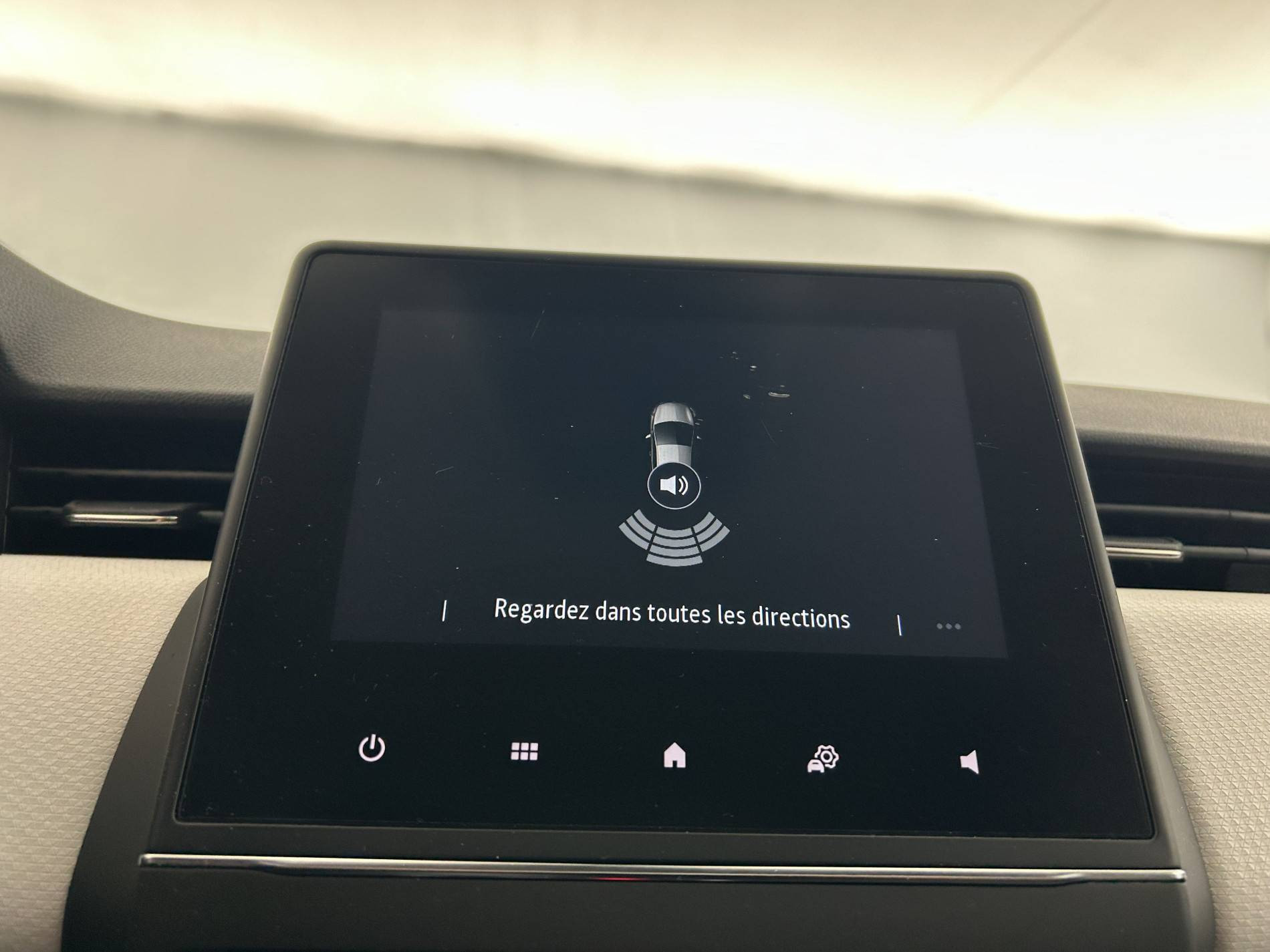 Vente en ligne Renault Clio 5 Clio TCe 90 au prix de 13 790 €